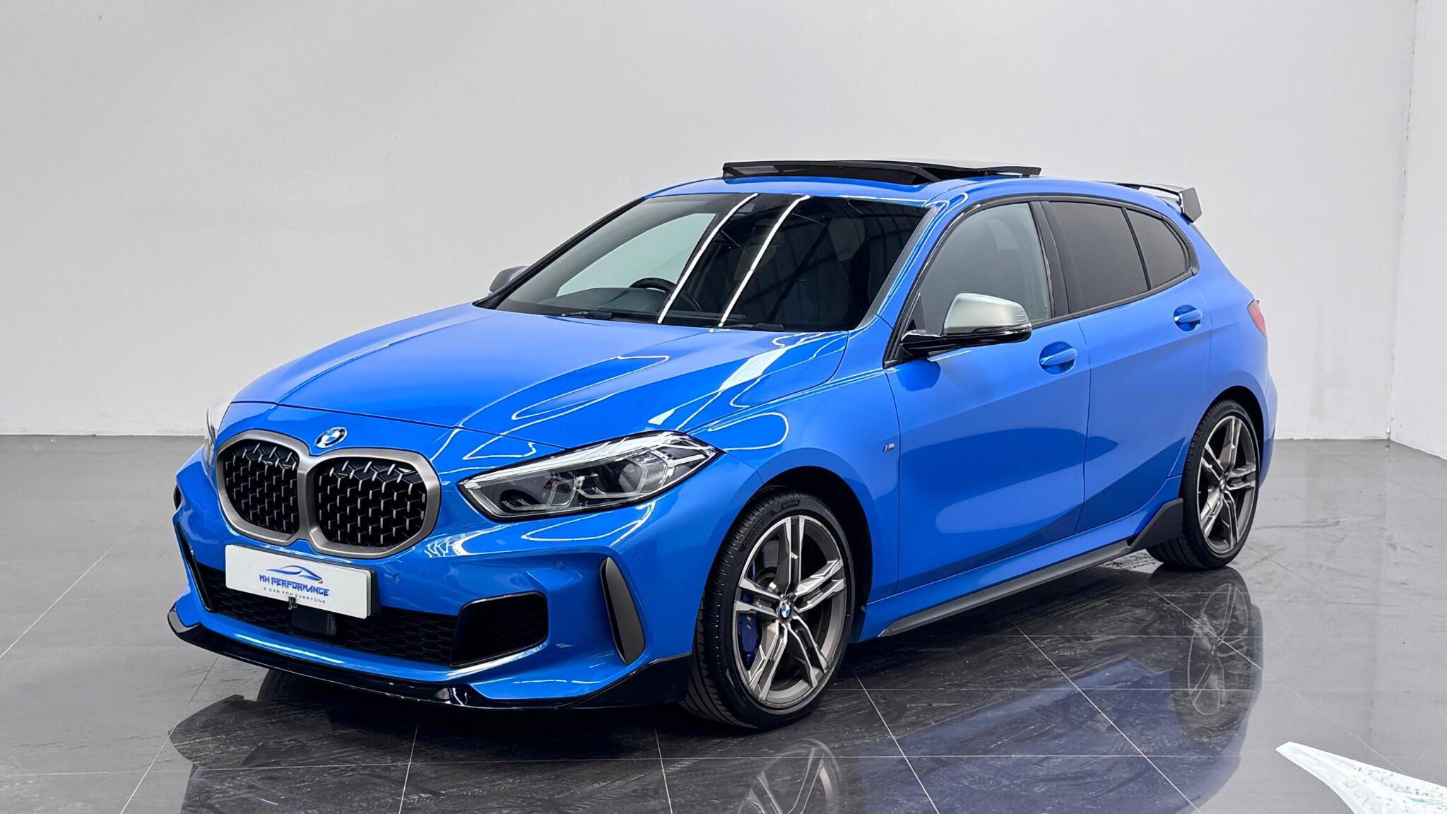 BMW 1 Series view 30