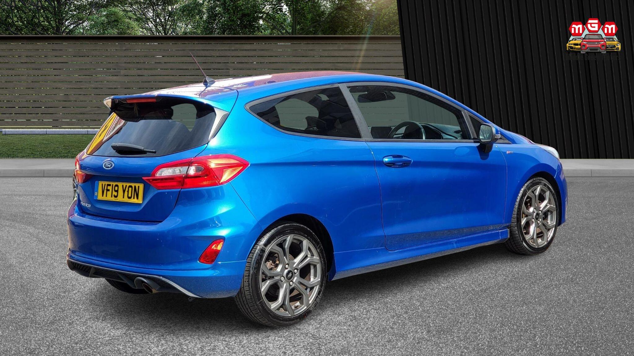 Ford Fiesta view 9