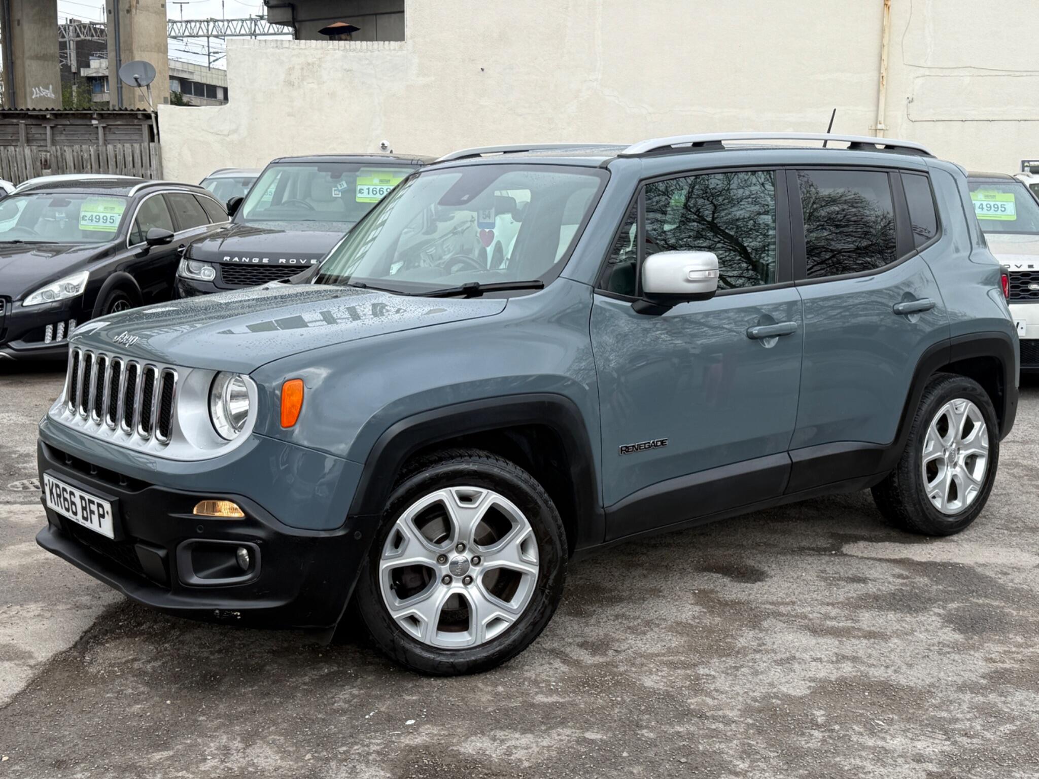Jeep Renegade - Image 9