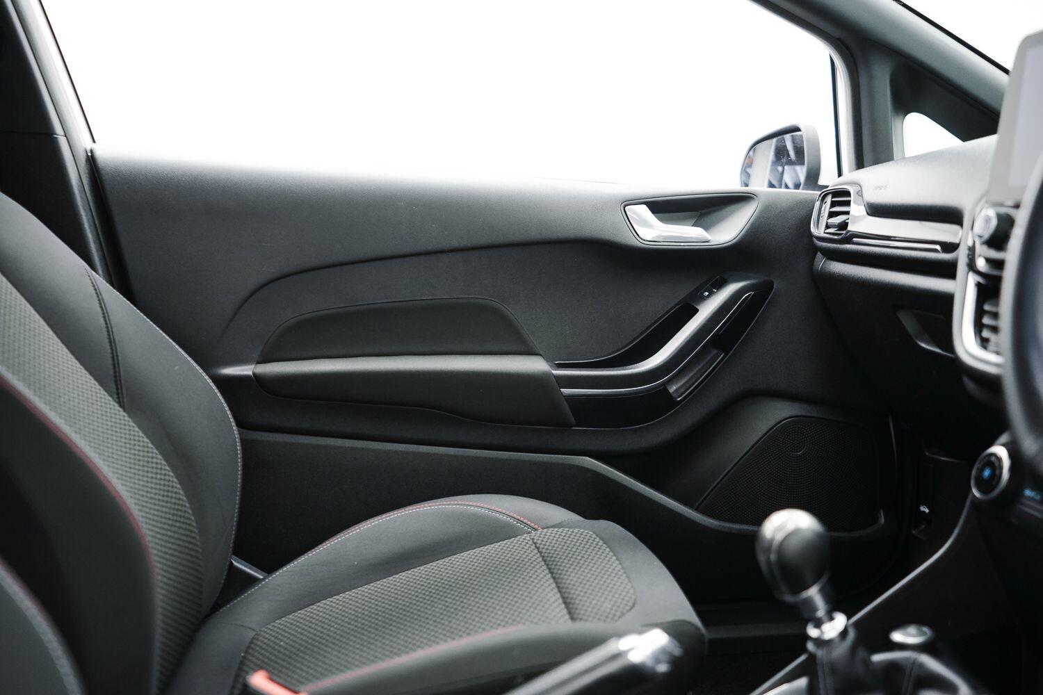 Ford Fiesta view 18
