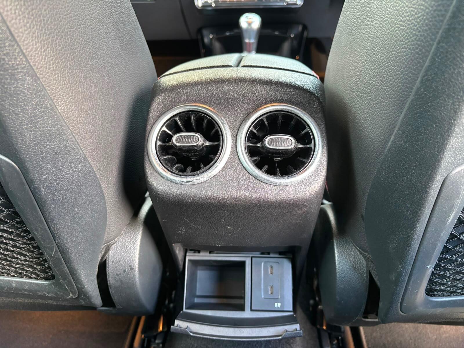Mercedes-Benz A-Class view 20