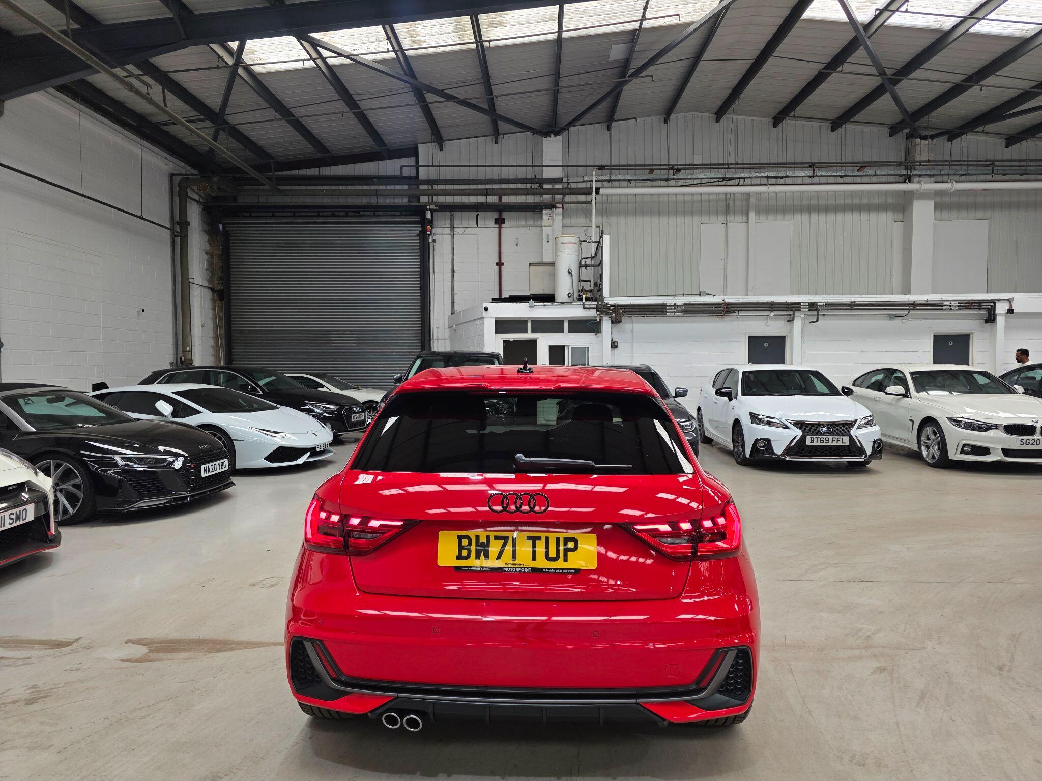 Audi A1 view 4