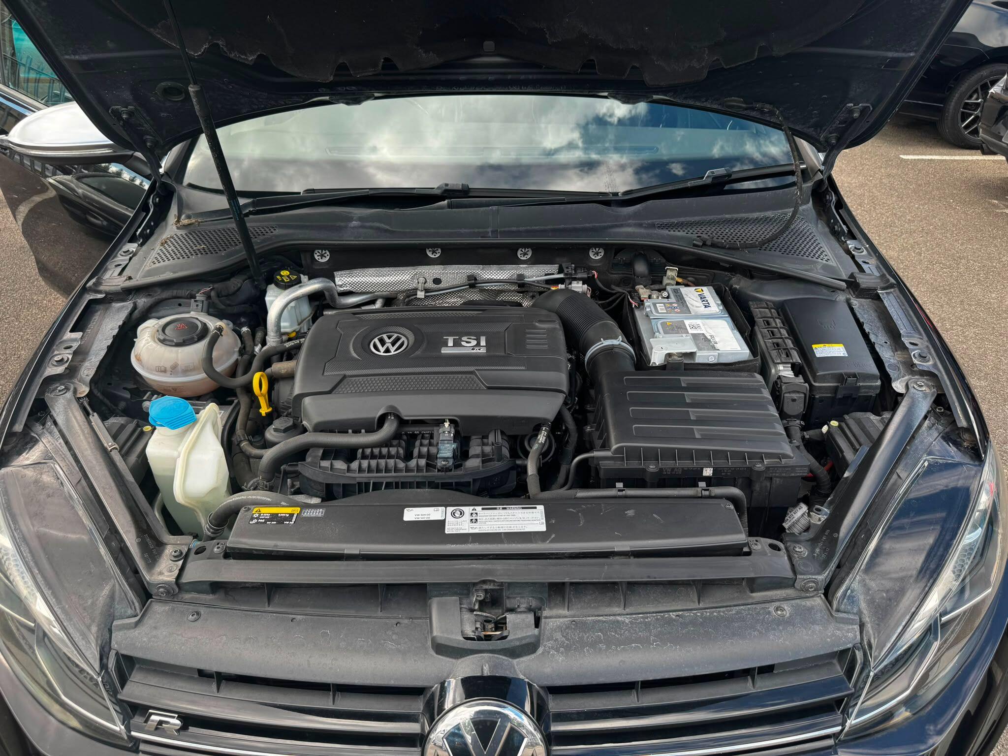 Volkswagen Golf view 27
