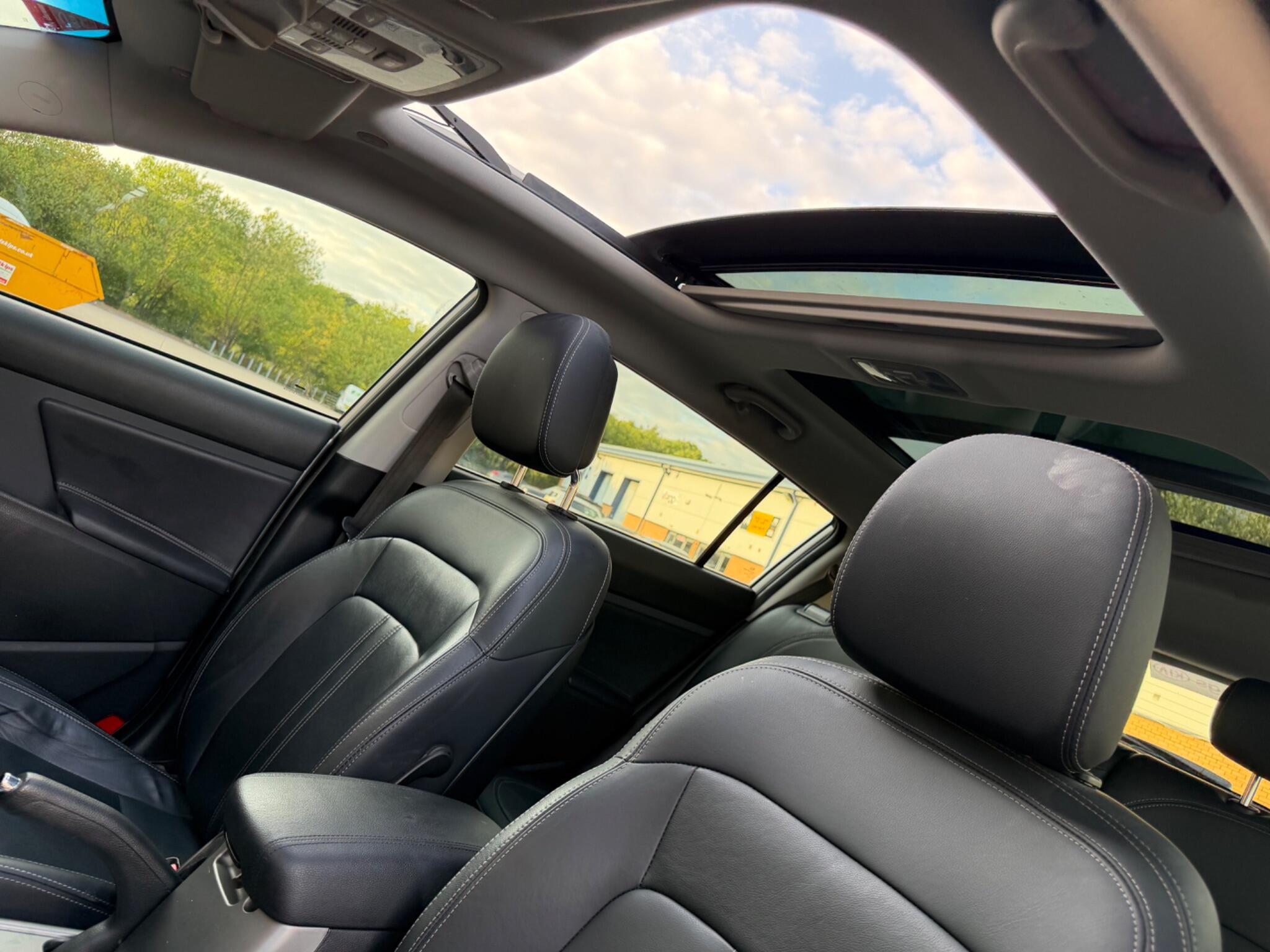 Kia Sportage view 64