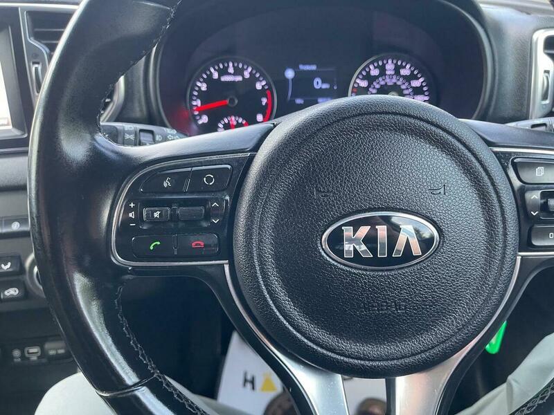 2017 Kia Sportage 1.6 GDi 2 Euro 6 (s/s) 5dr • 96,290 miles image 51
