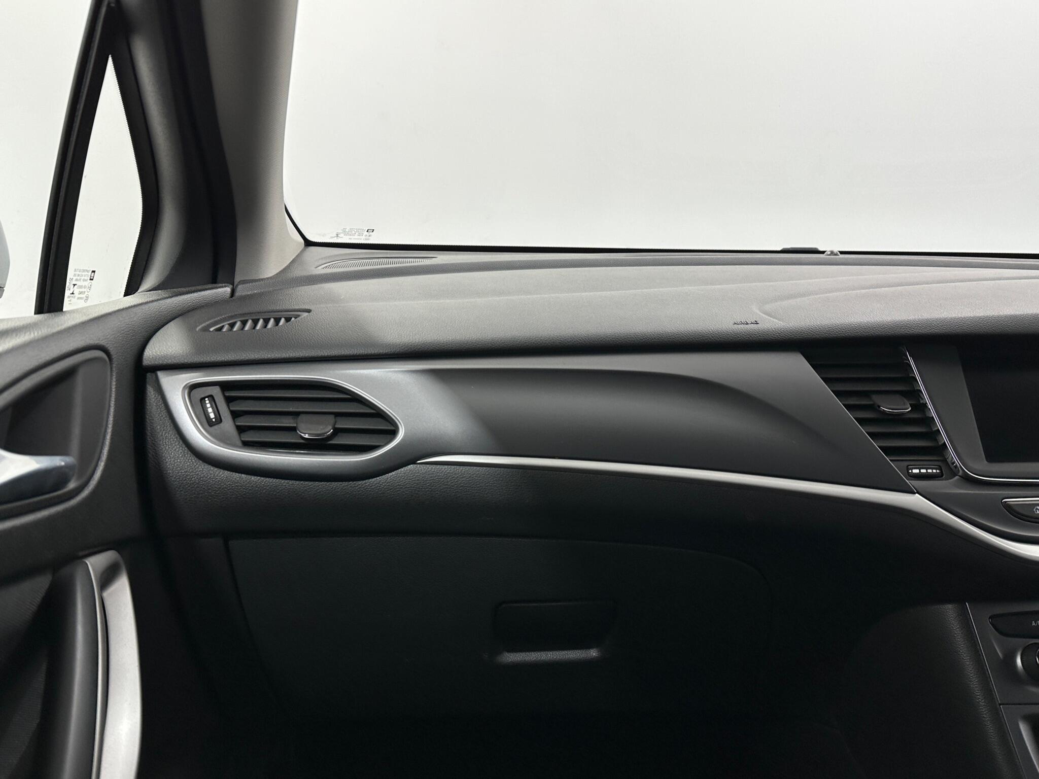 Vauxhall Astra view 28