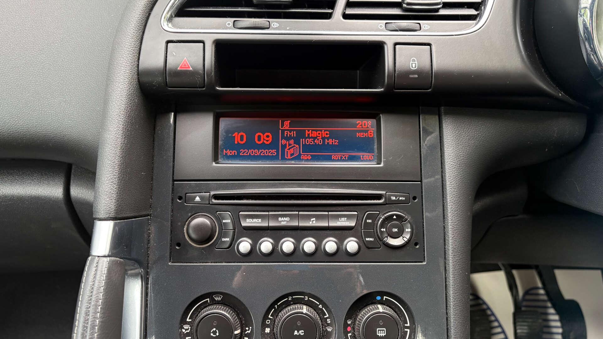 Peugeot 3008 view 22