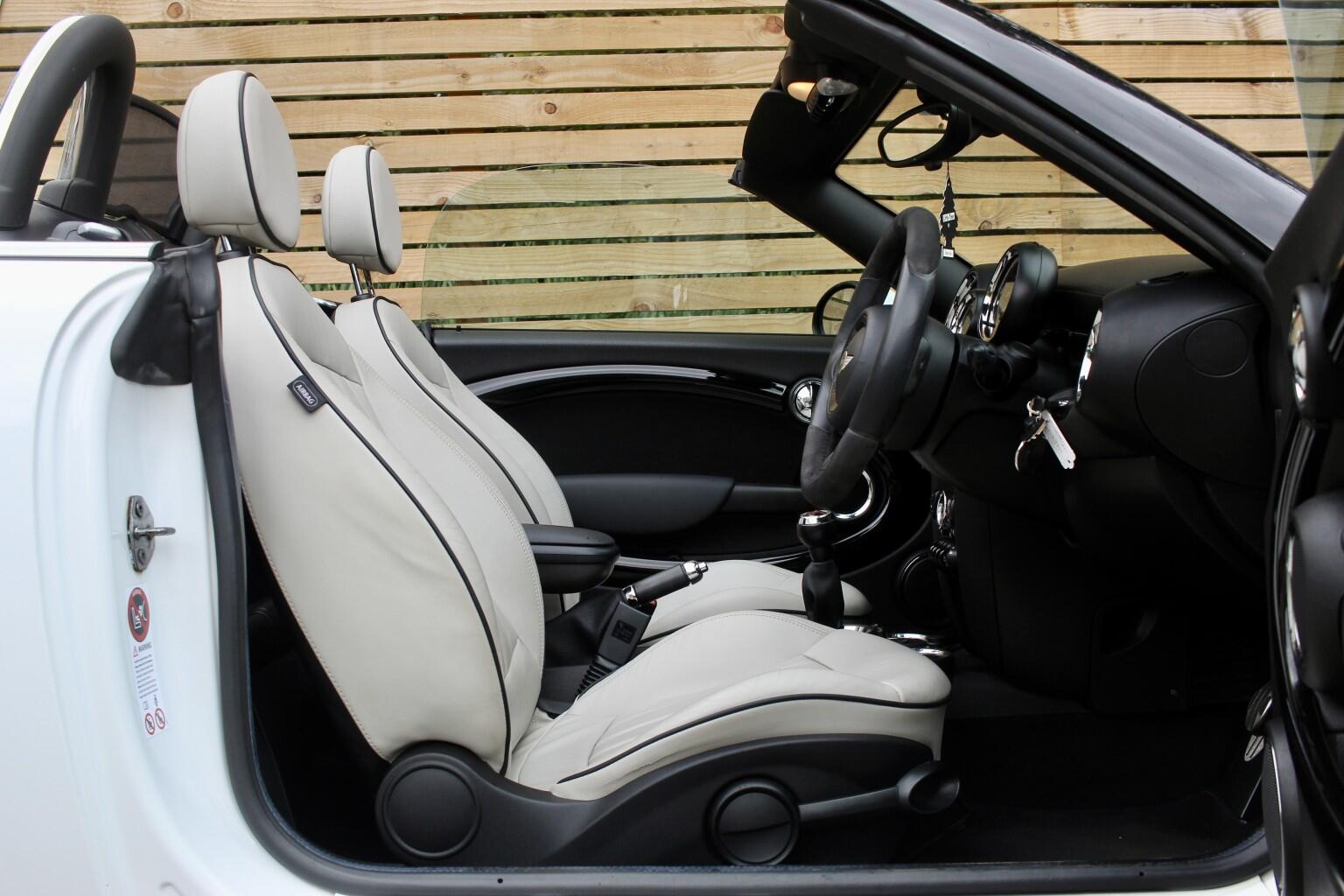 Mini Roadster view 7