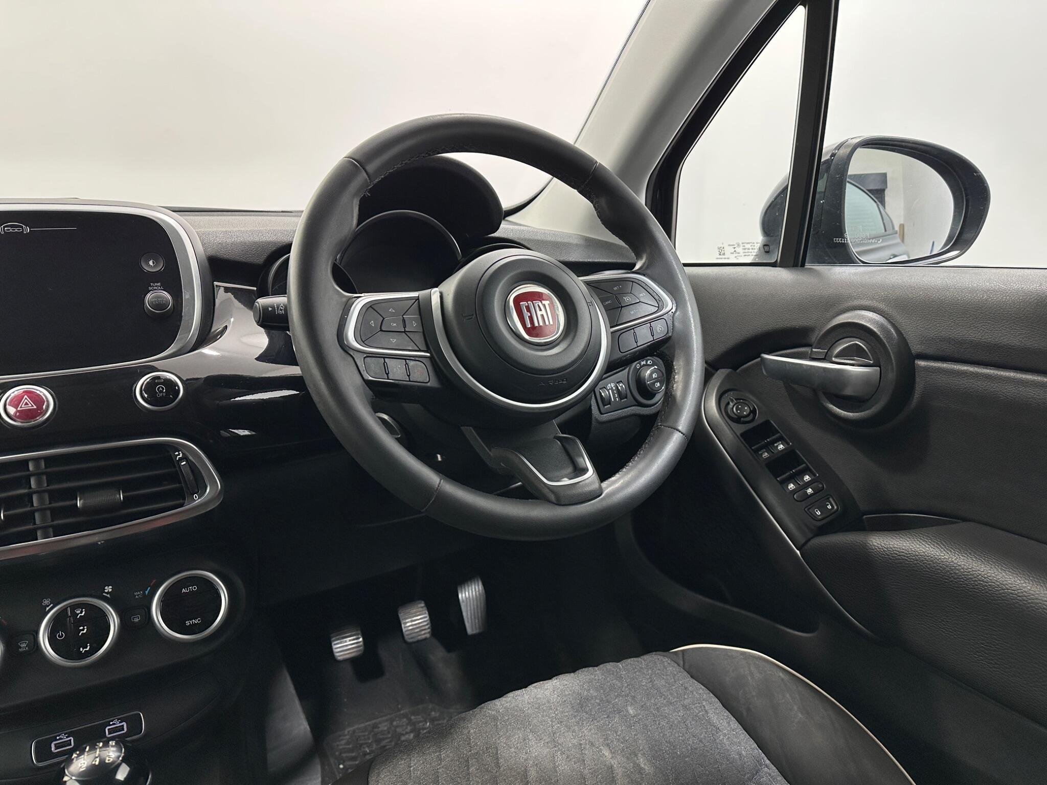 Fiat 500x view 12