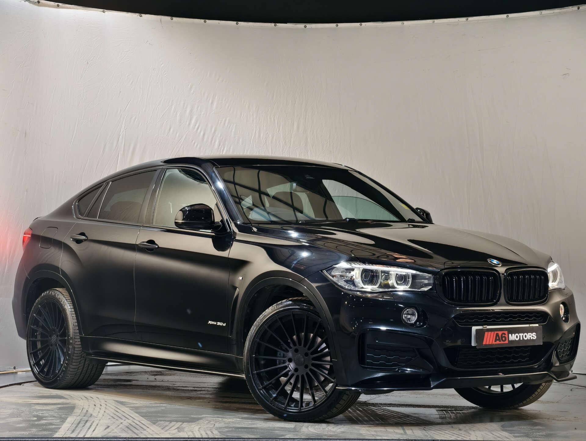 BMW X6 view 4