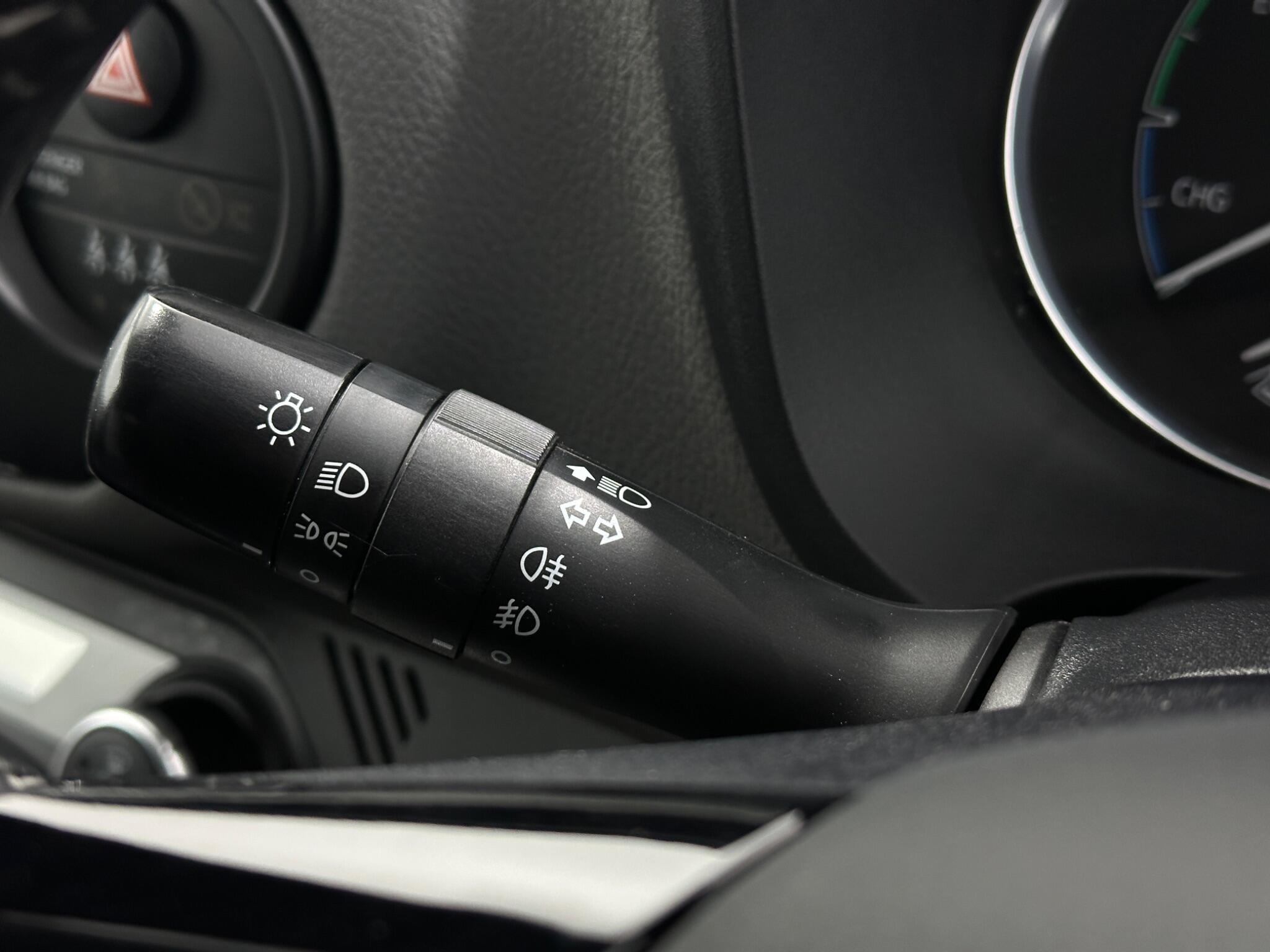 Toyota Yaris view 13