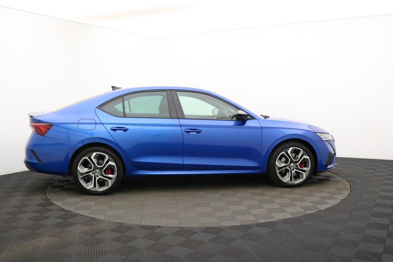 Skoda Octavia view 2