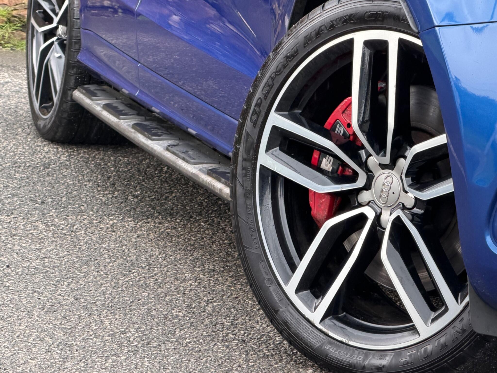 Audi SQ5 view 57