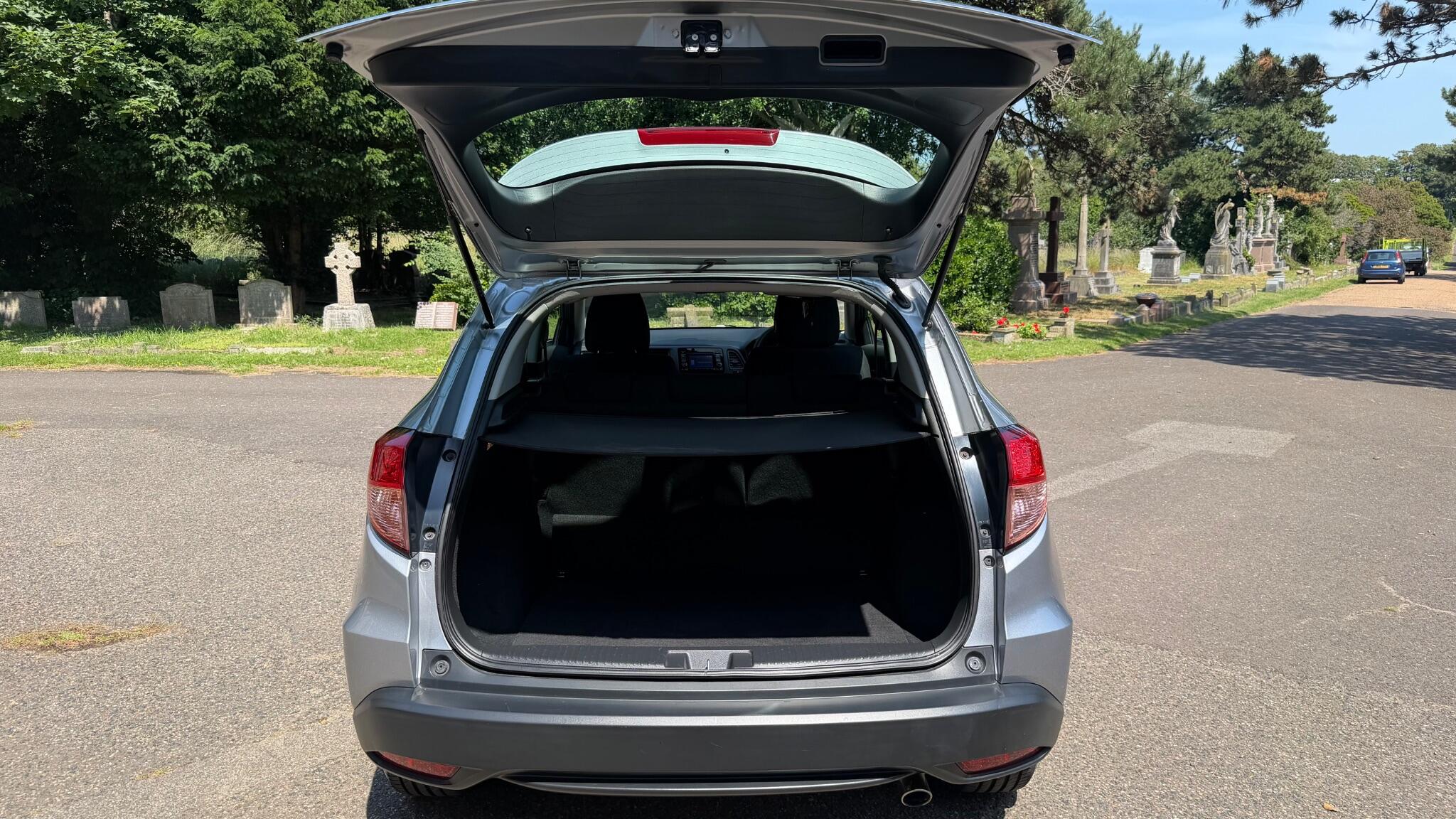 Honda HR-V view 56