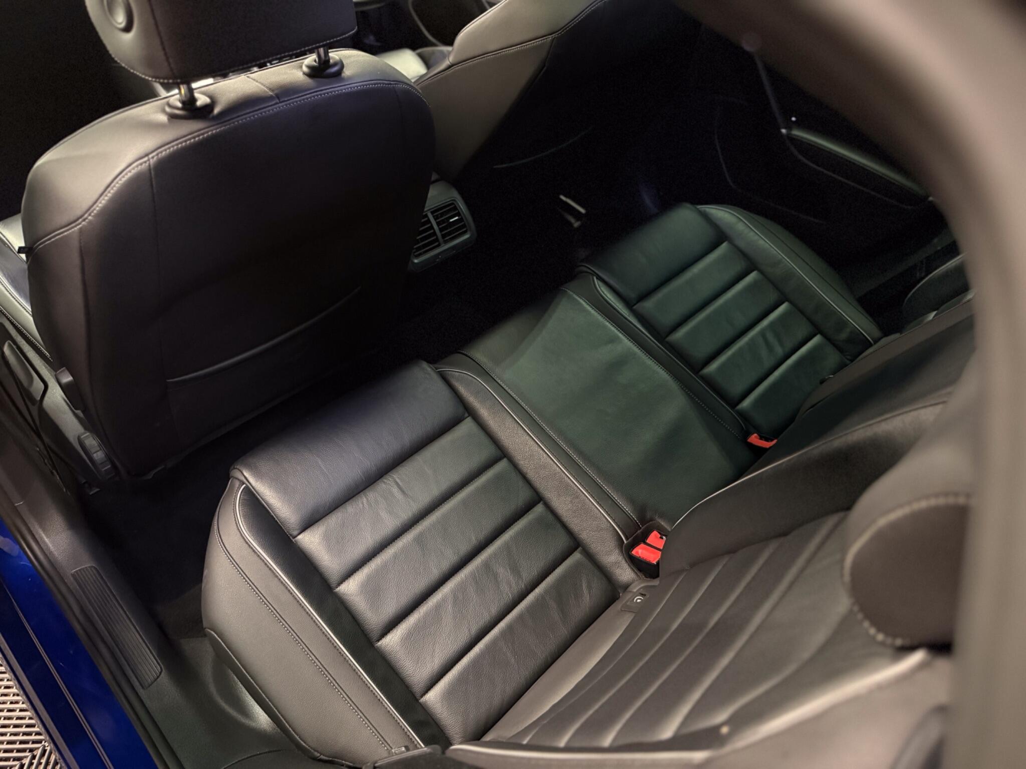 Volkswagen Golf view 29