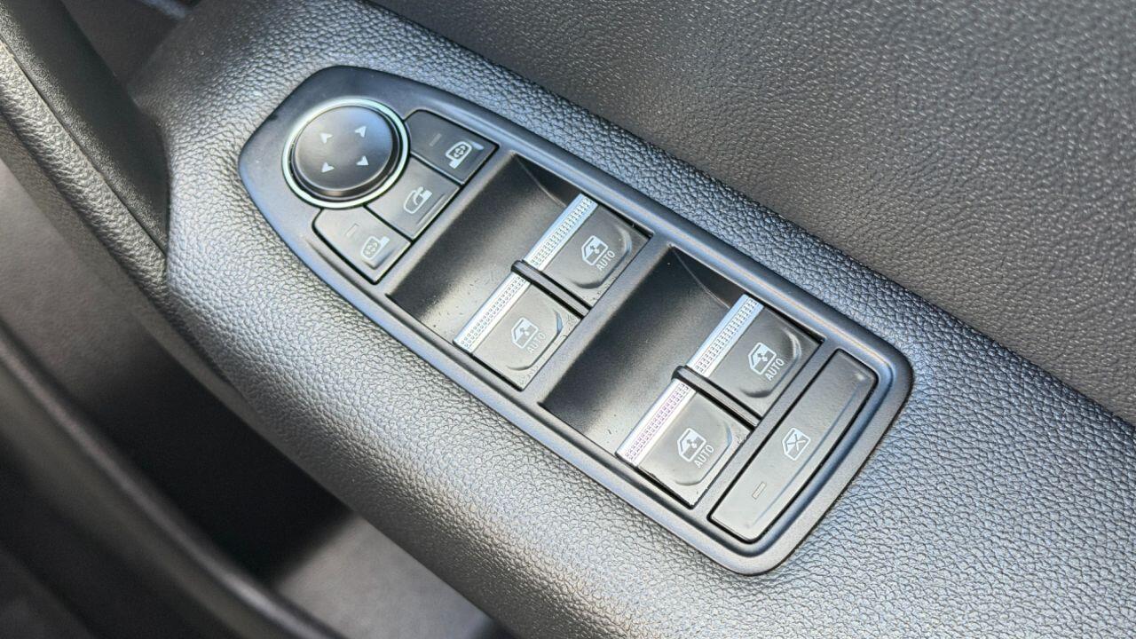 Renault Captur view 33