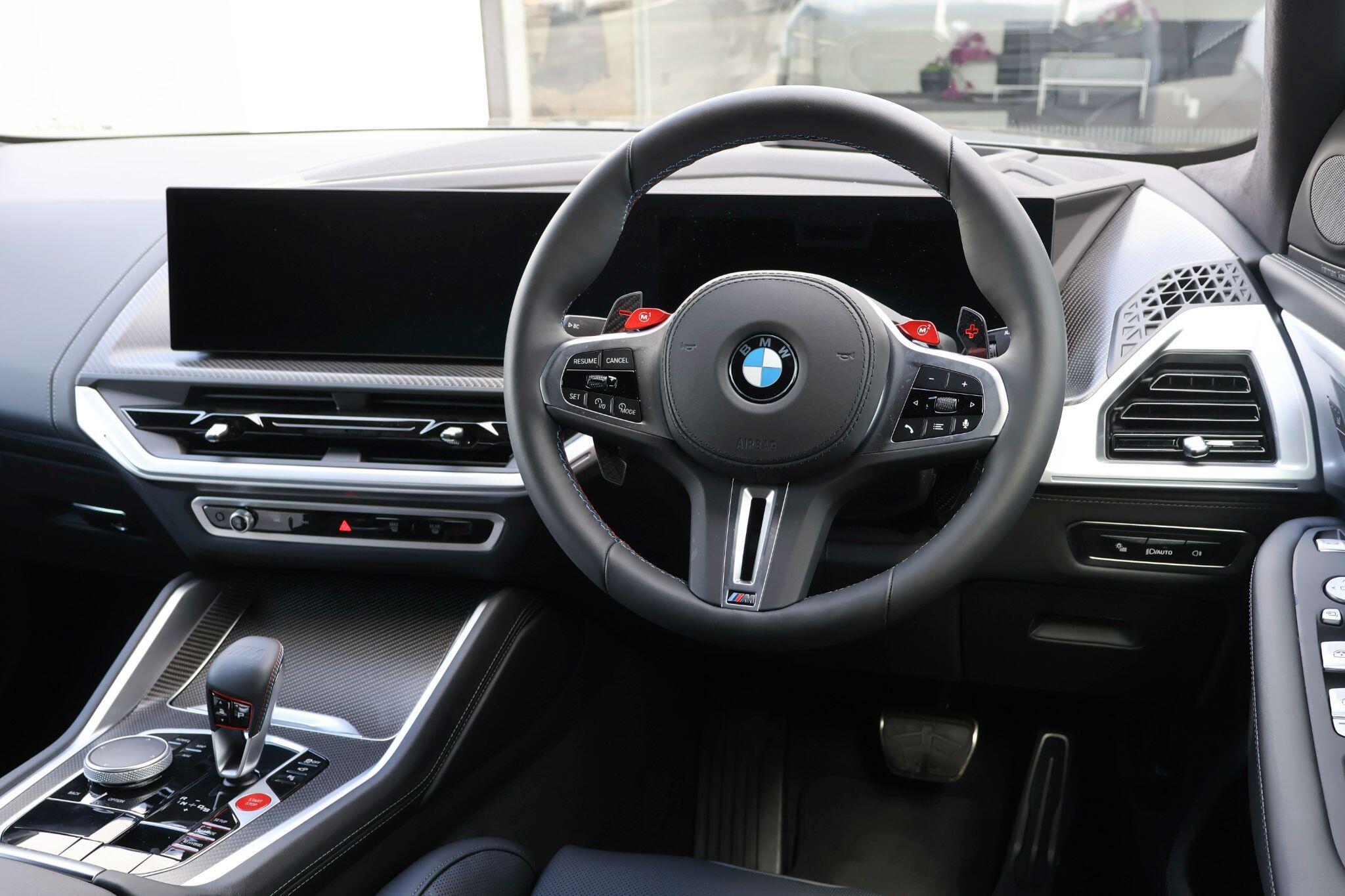 BMW XM view 26
