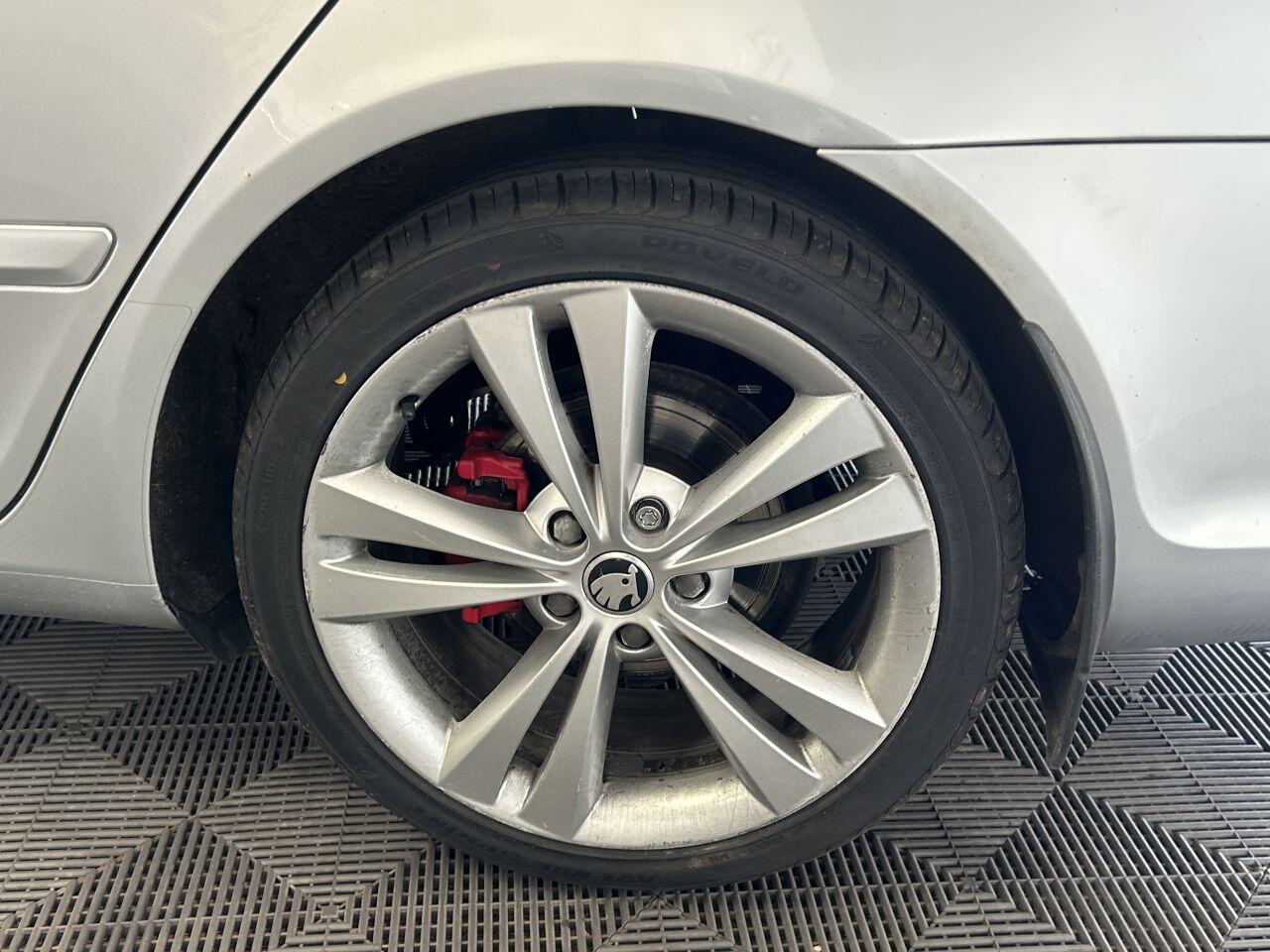 Skoda Octavia view 21