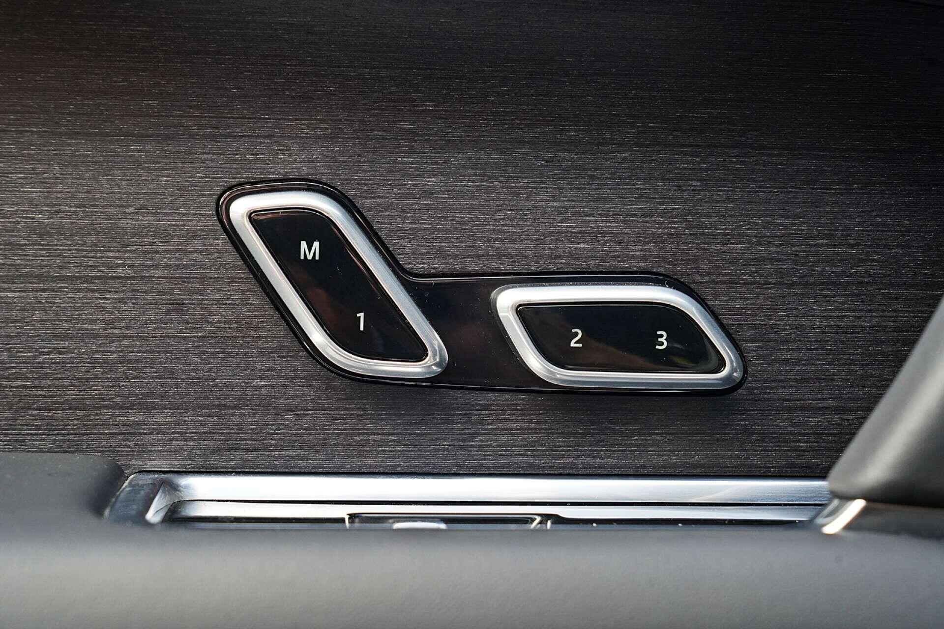 Land Rover Range Rover view 28