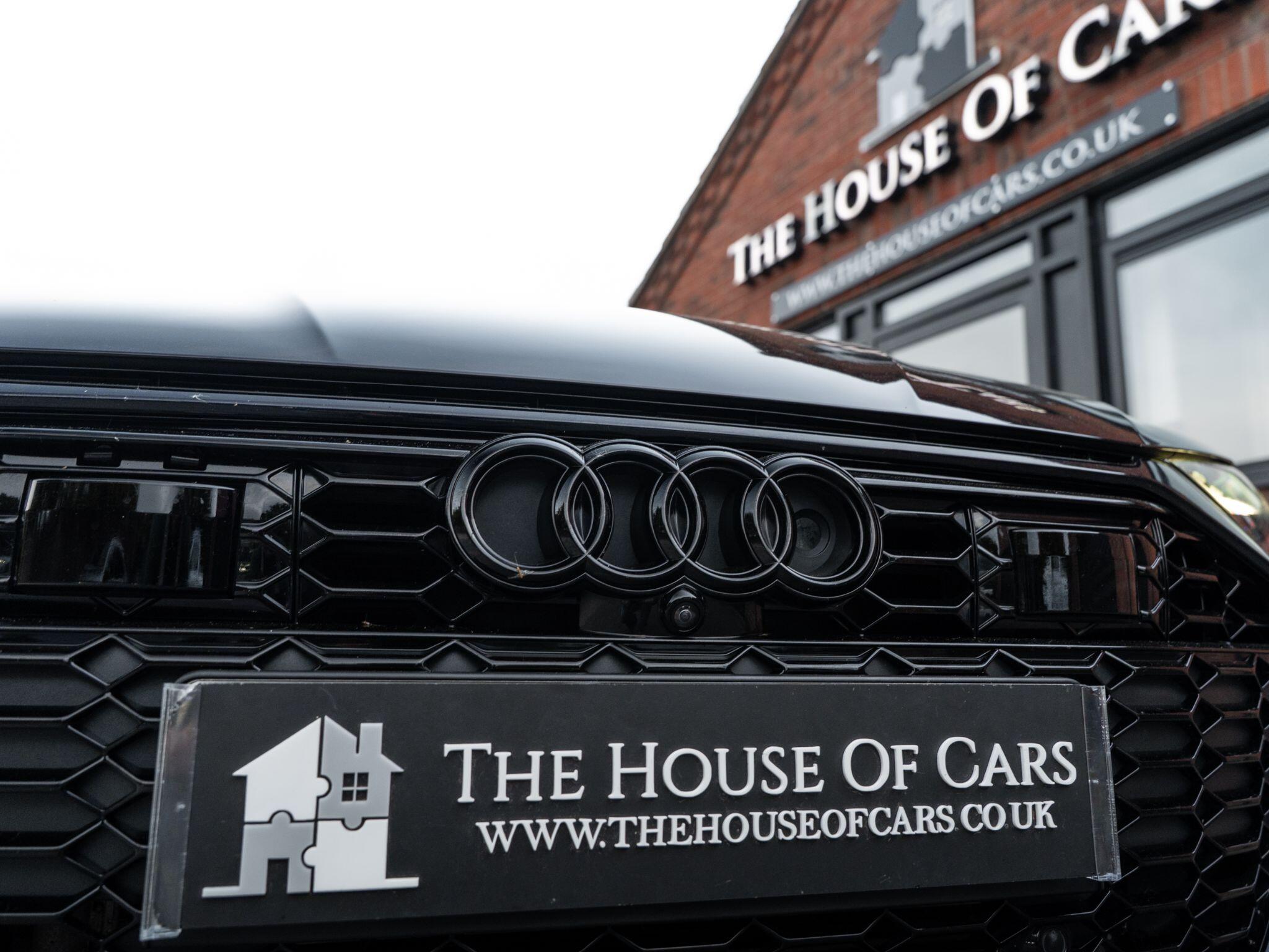 Audi RS6 Avant view 23