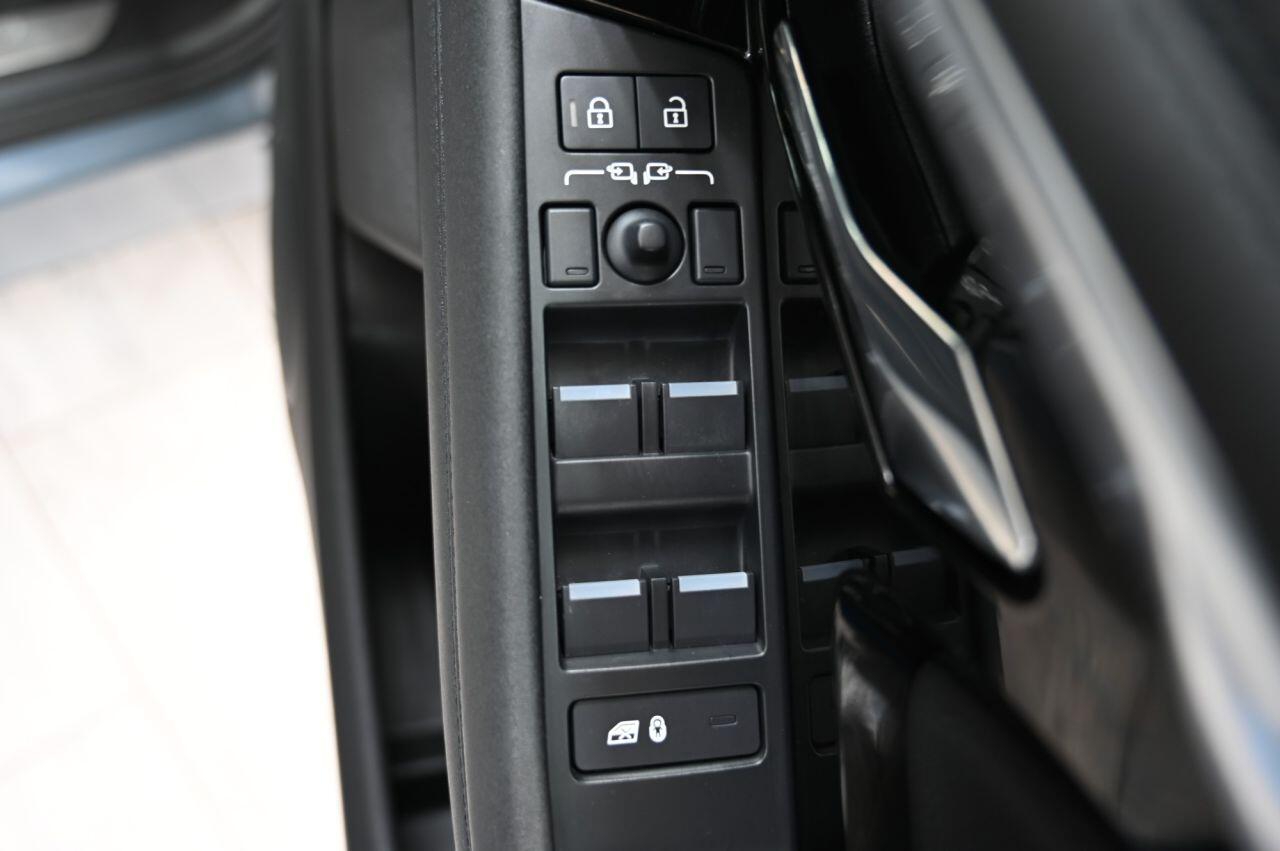 Land Rover Range Rover Evoque view 30