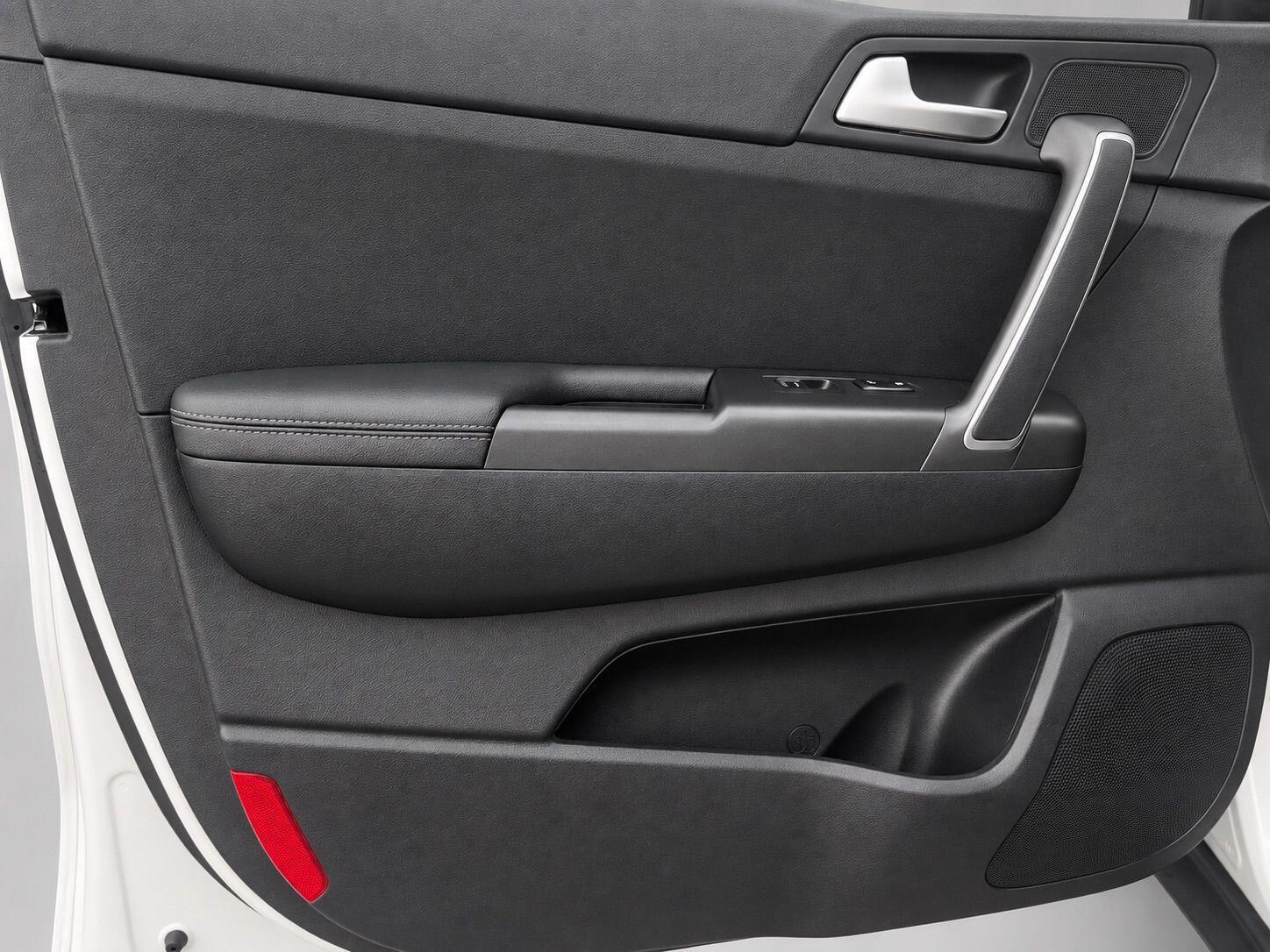 Kia Sportage view 34