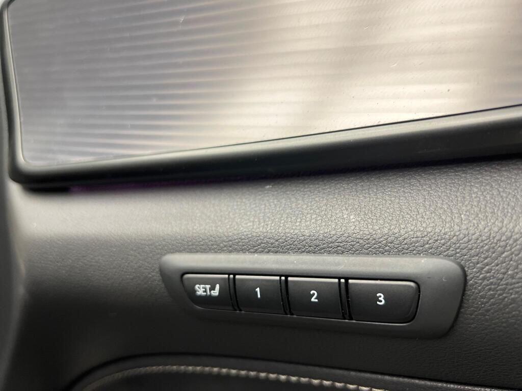 Lexus NX view 12