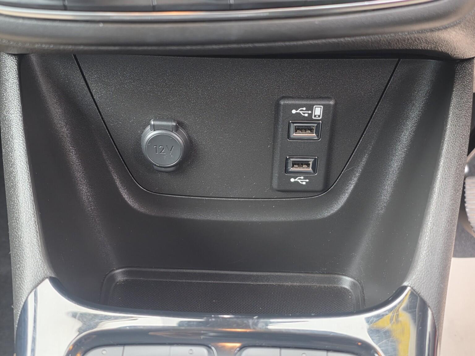 Vauxhall Crossland X view 22