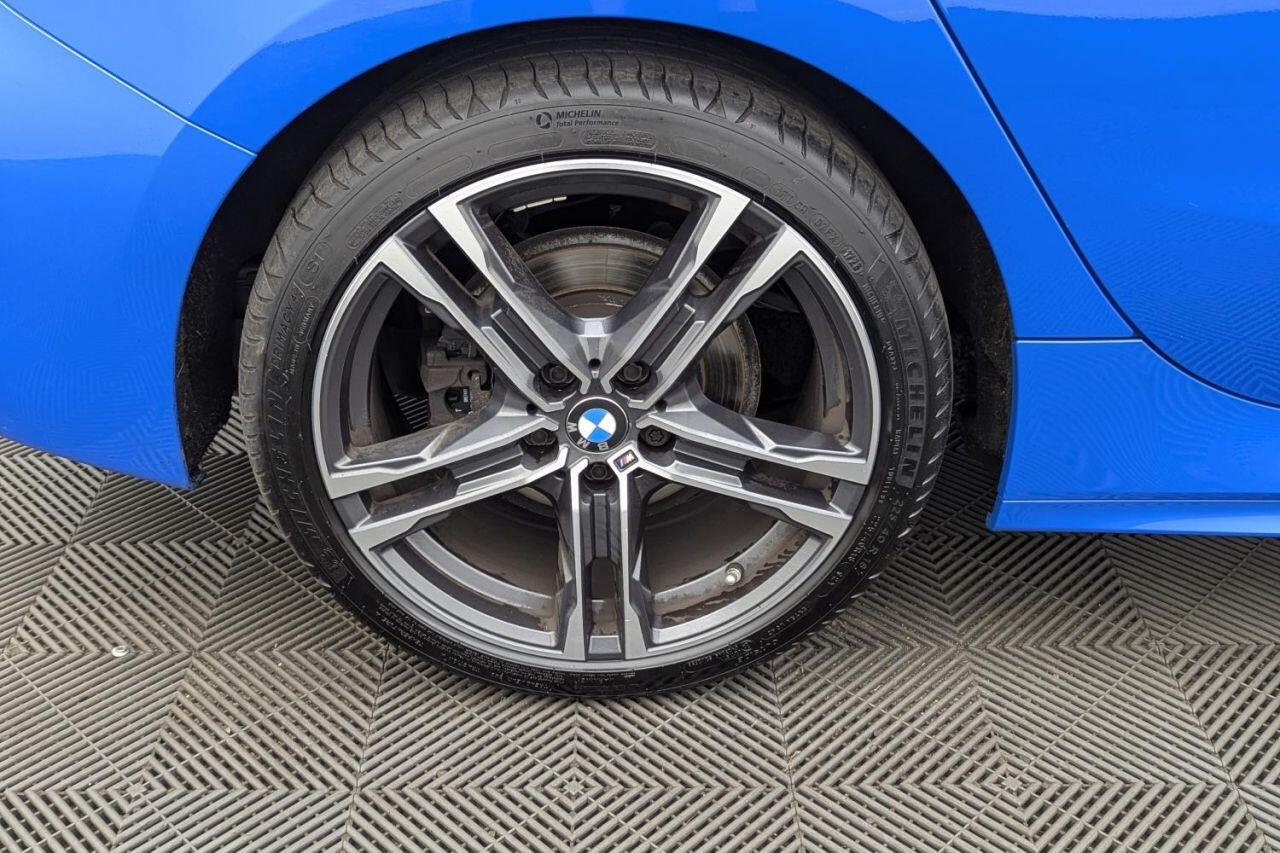 BMW 1 Series view 56