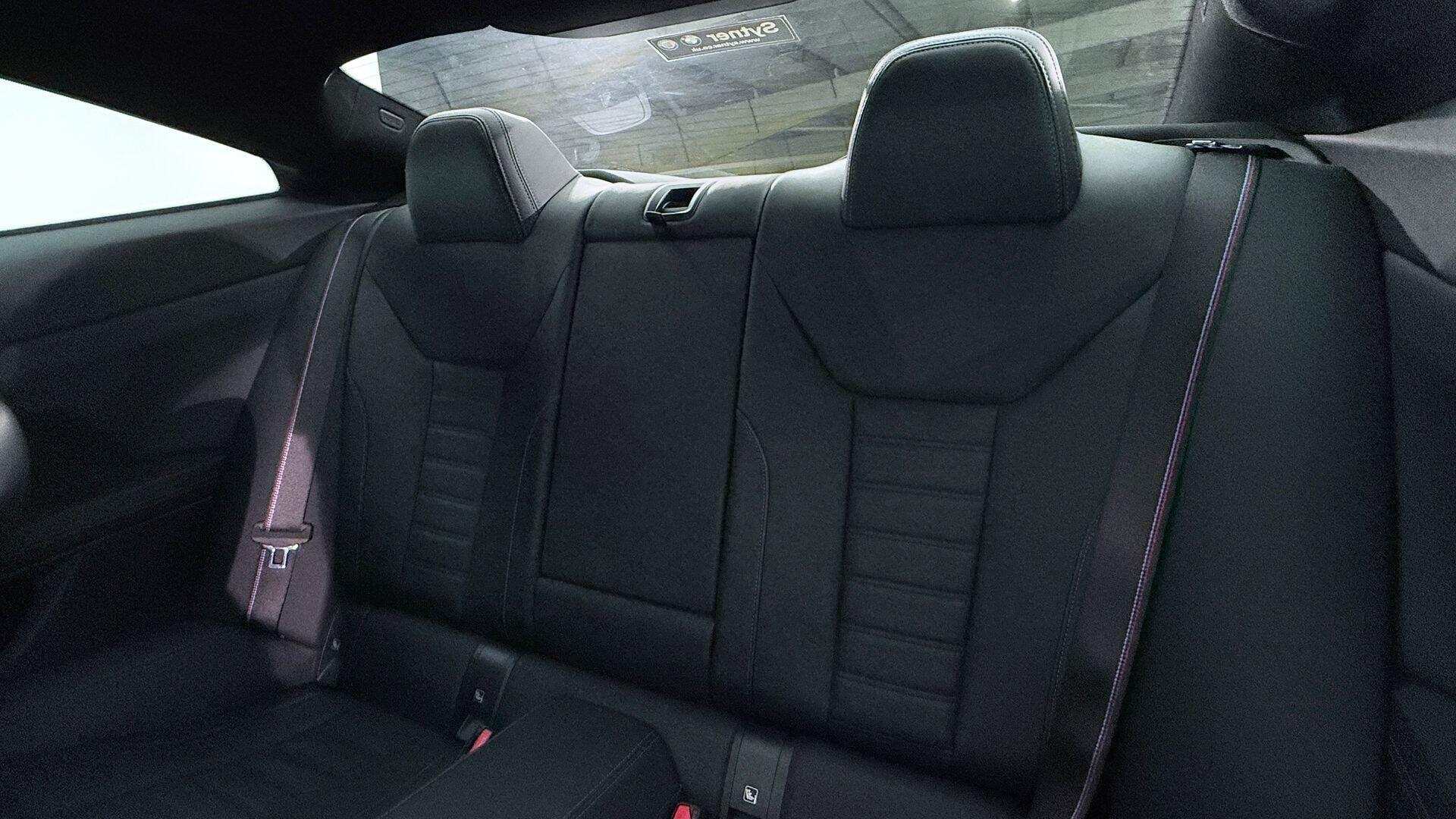 BMW 4 Series view 12