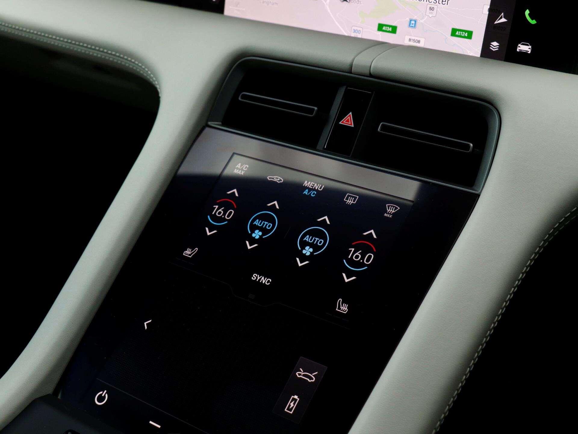 Porsche Taycan view 16