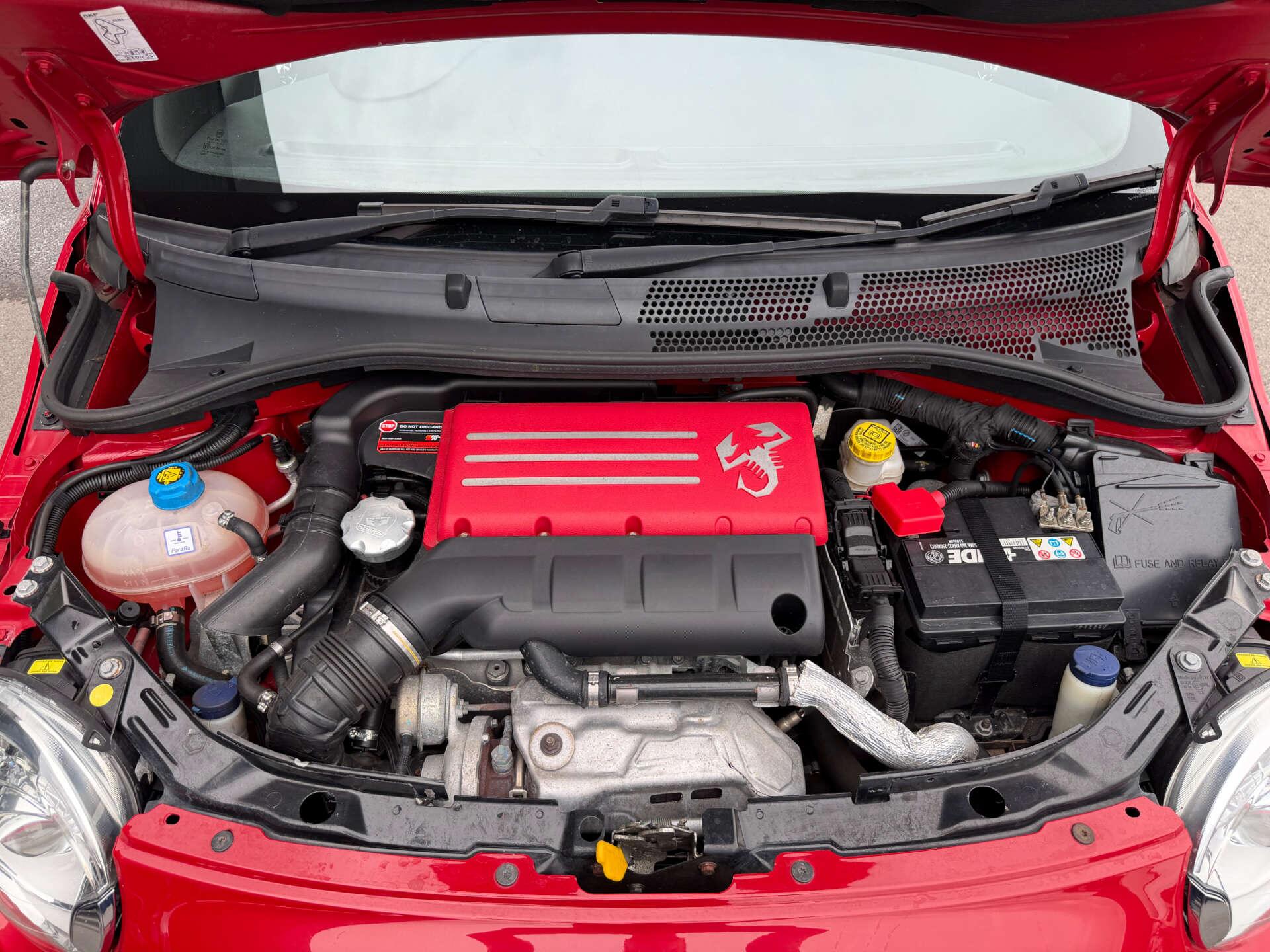 Abarth 595 view 23