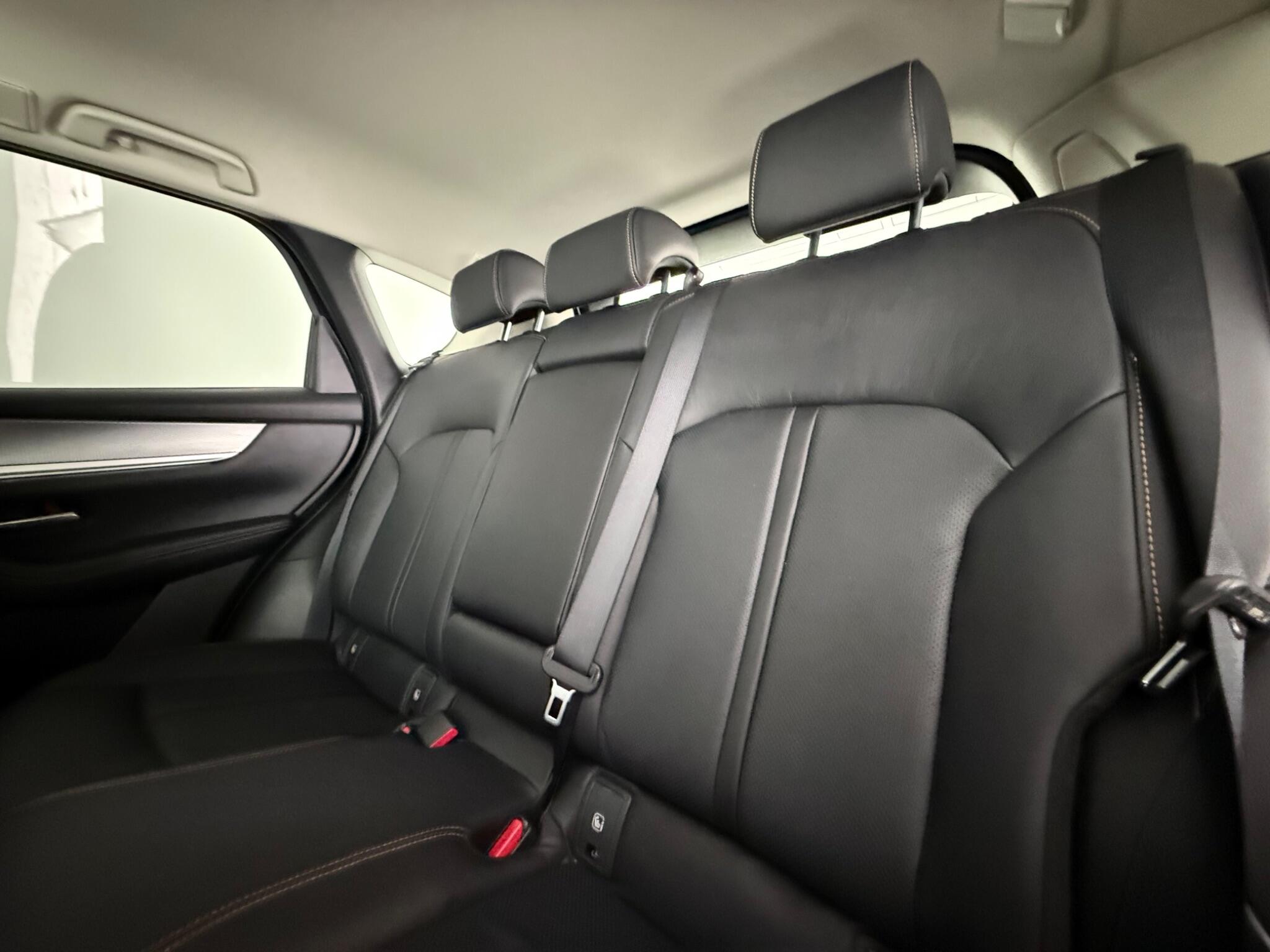 Mazda CX-60 view 34