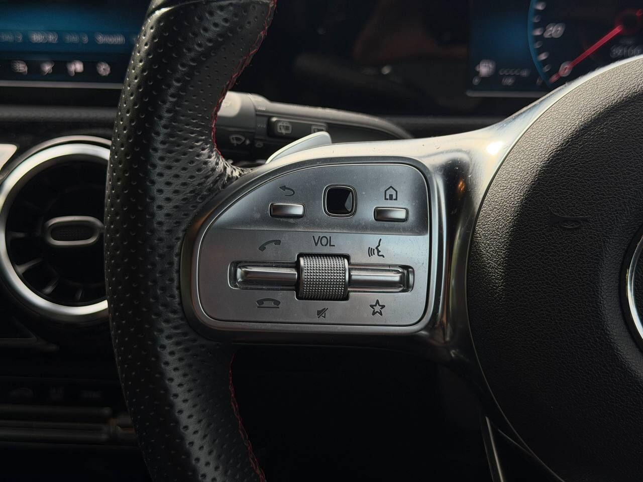 Mercedes-Benz A-Class view 29