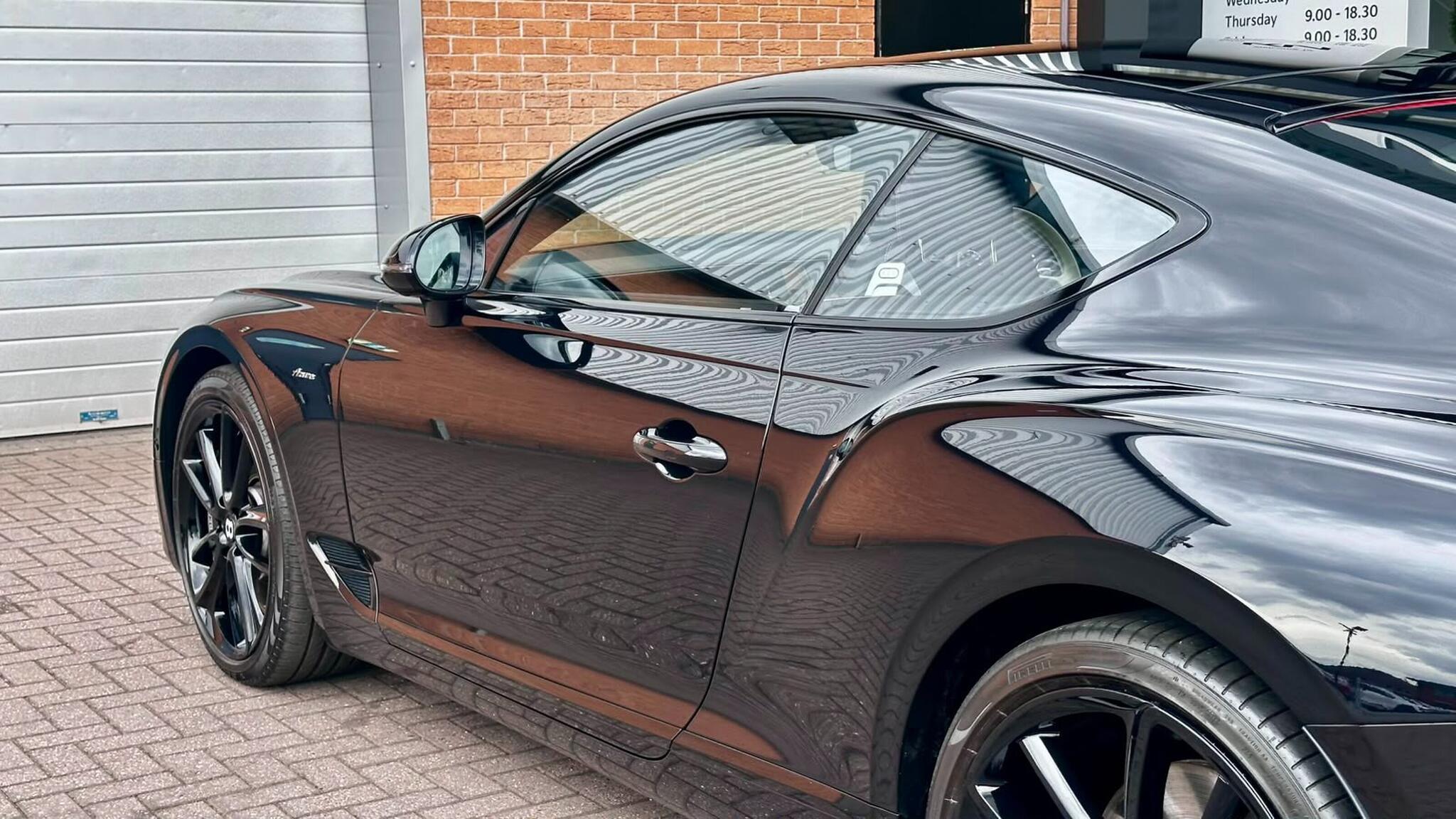 Bentley Continental view 24