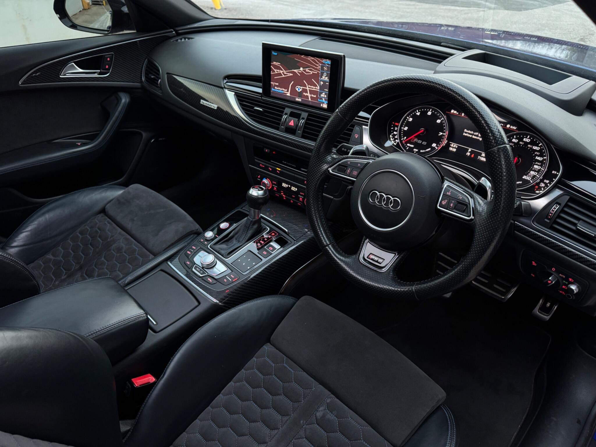 Audi RS6 view 4