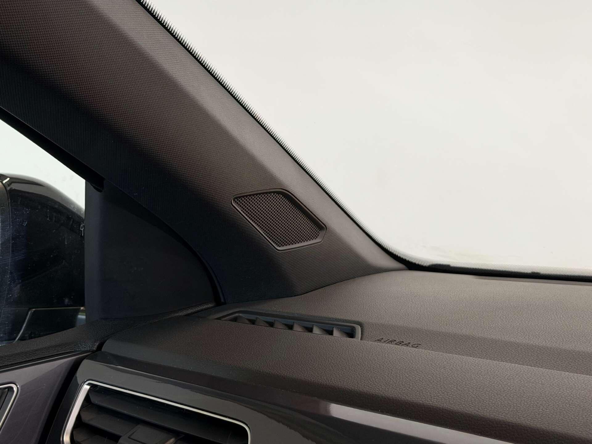 Volkswagen Polo view 25