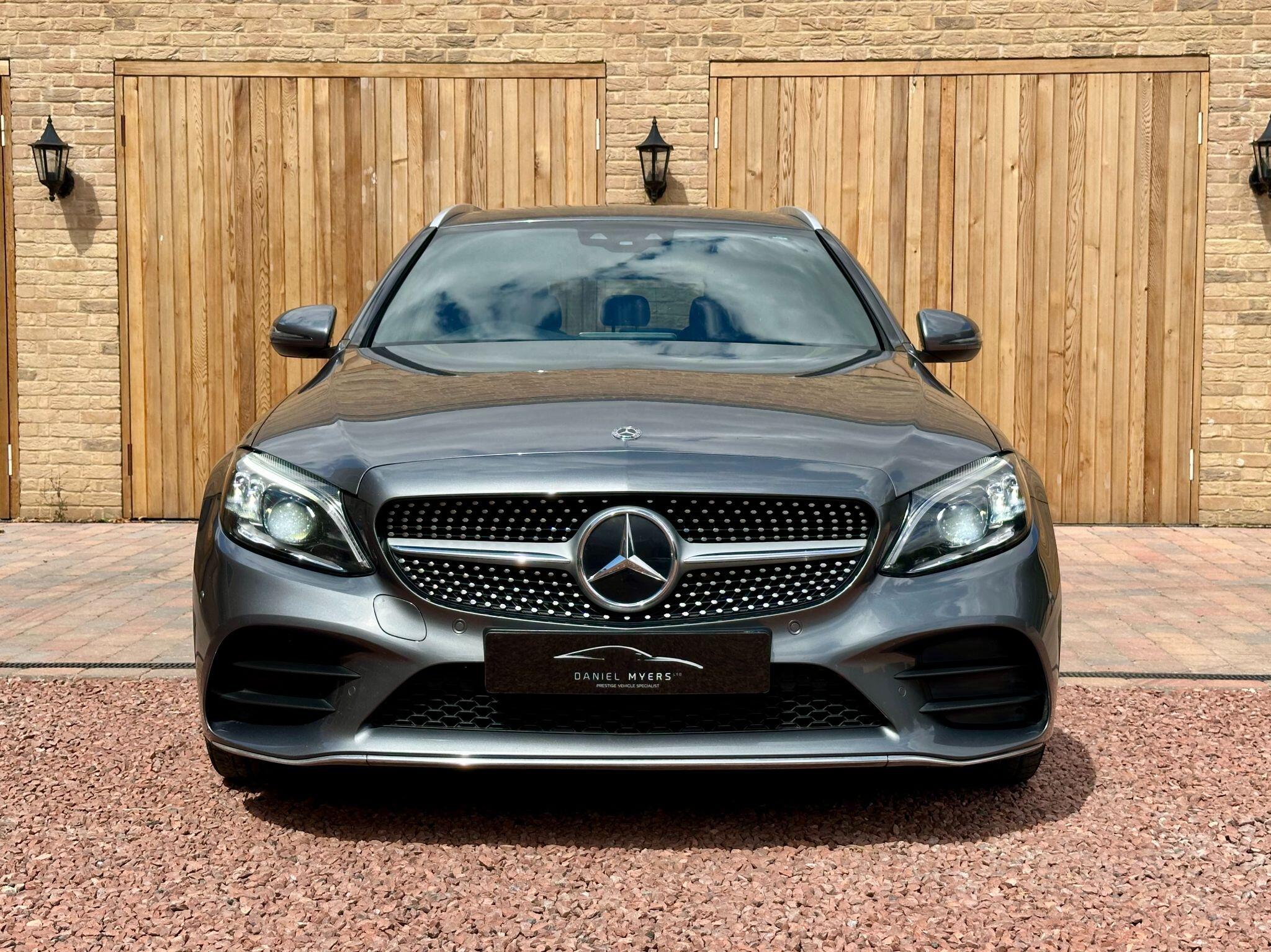 Mercedes-Benz C Class view 2