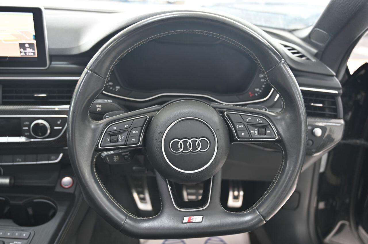 Audi S5 view 20