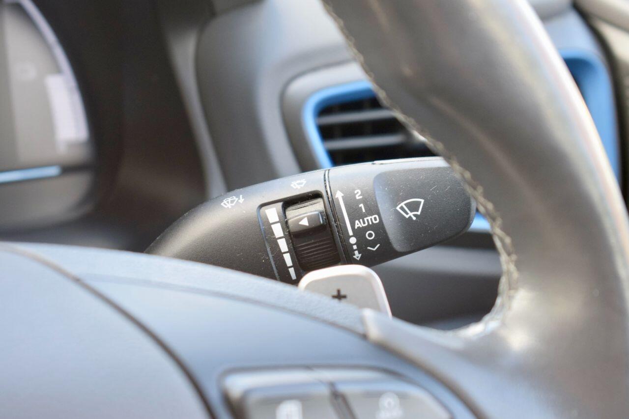 Hyundai Ioniq view 45