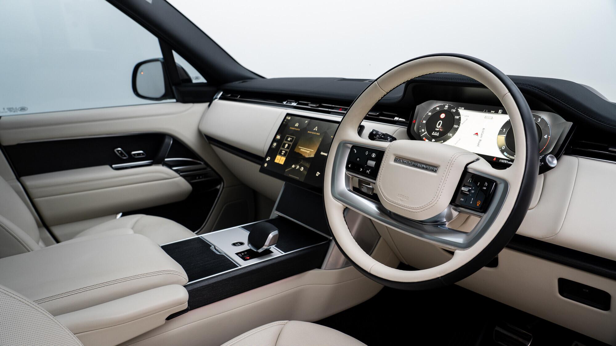 Land Rover Range Rover view 32