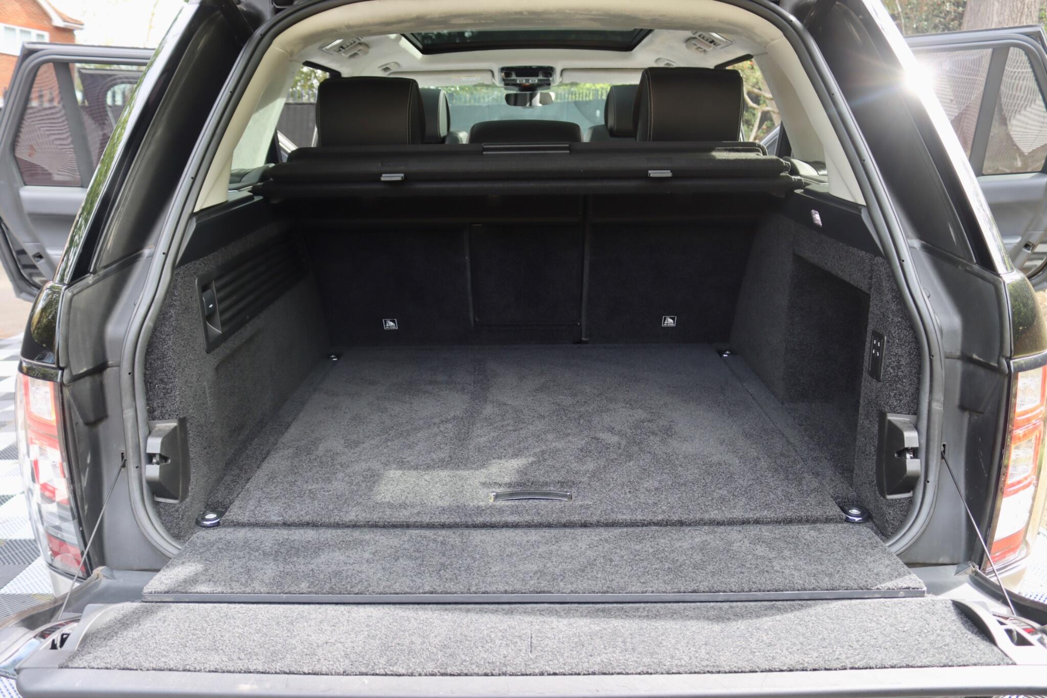 Land Rover Range Rover view 29
