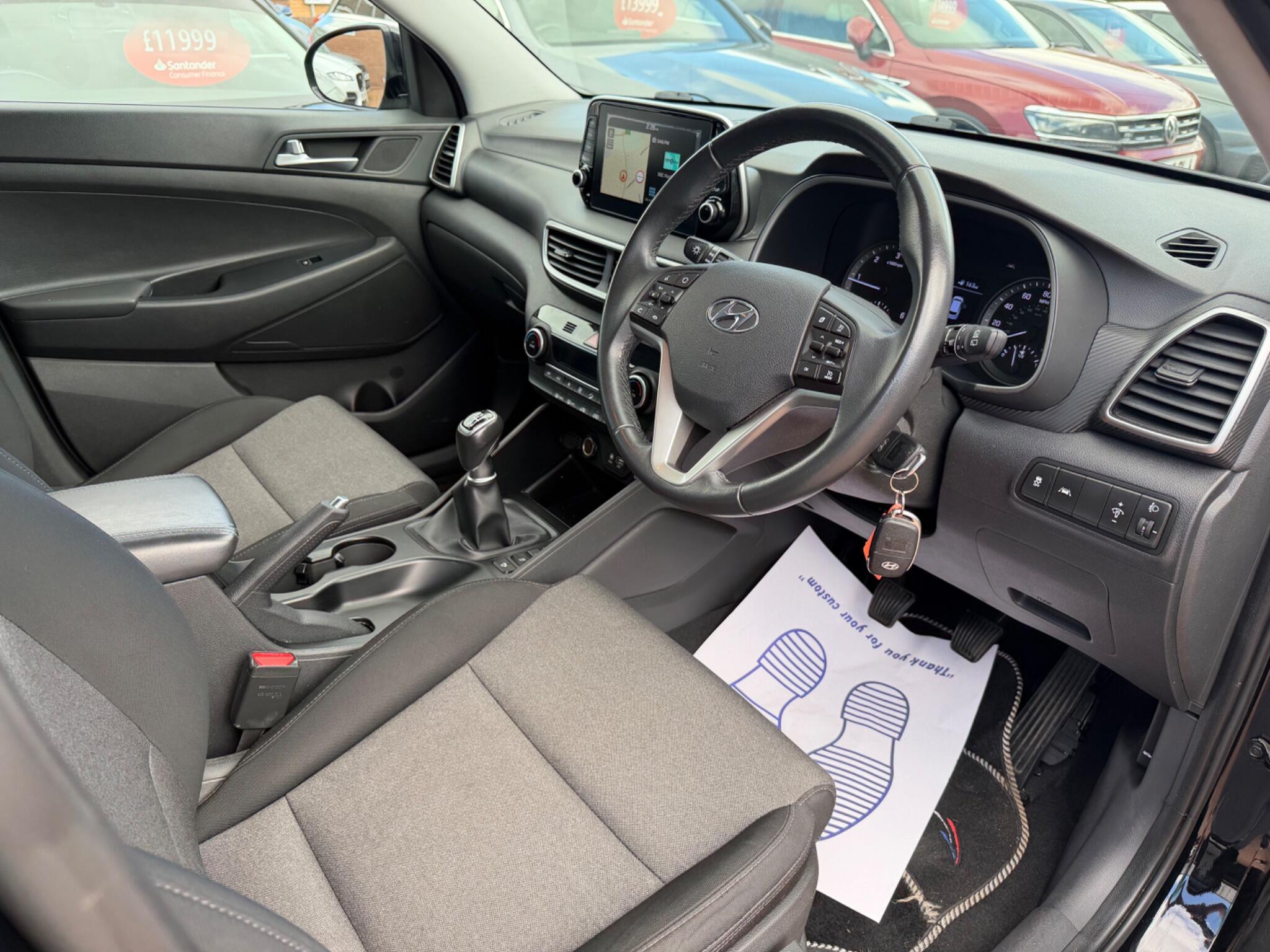 Hyundai Tucson view 35