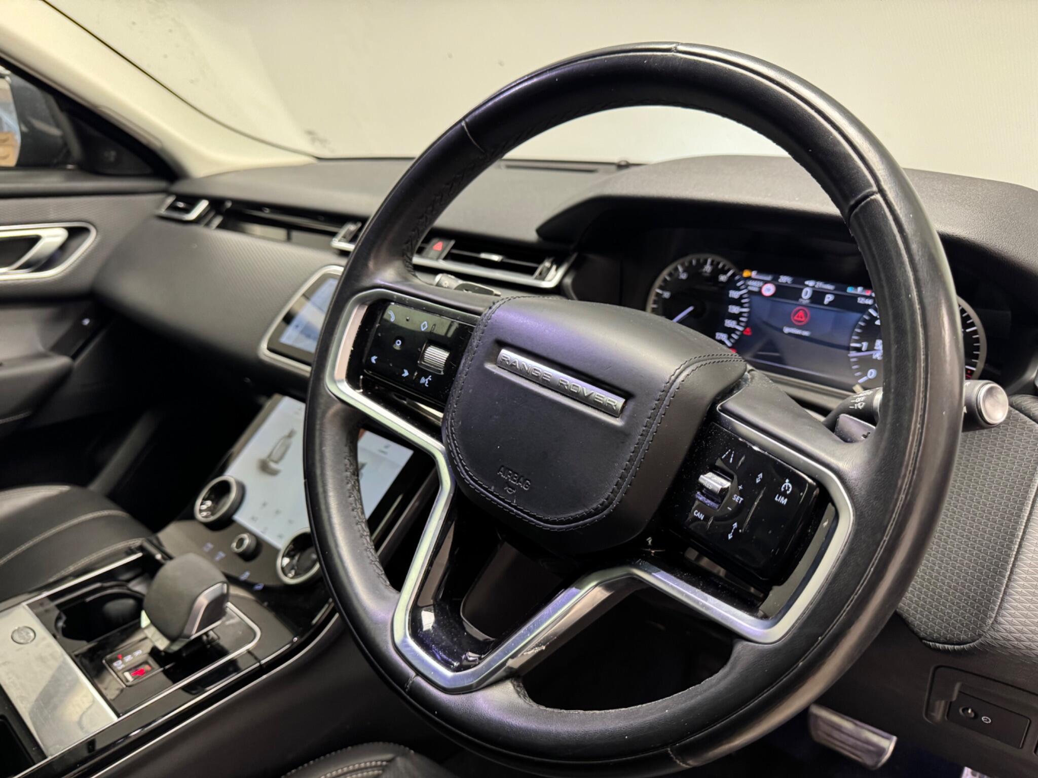 Land Rover Range Rover Velar view 27