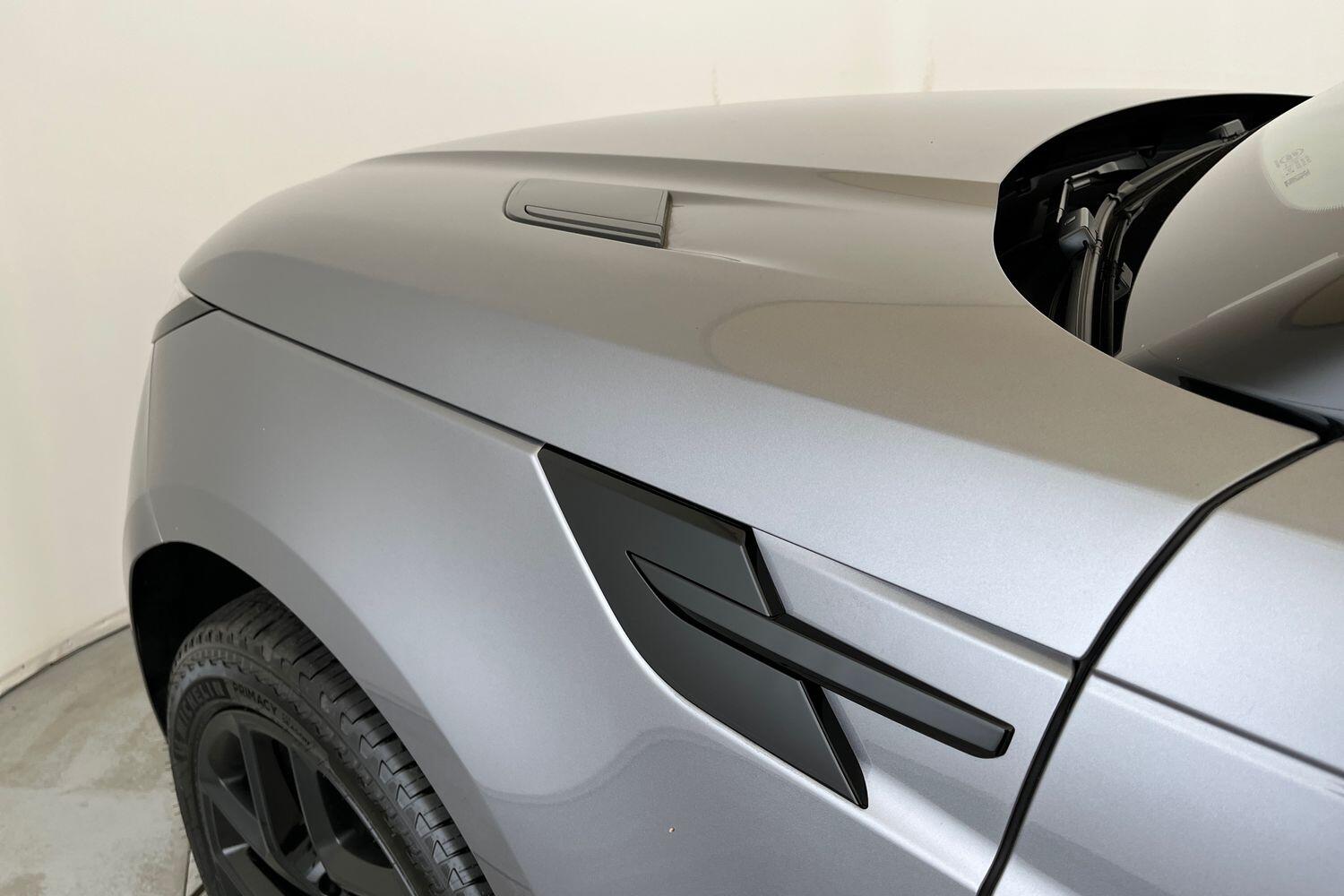 Land Rover Range Rover Sport view 17