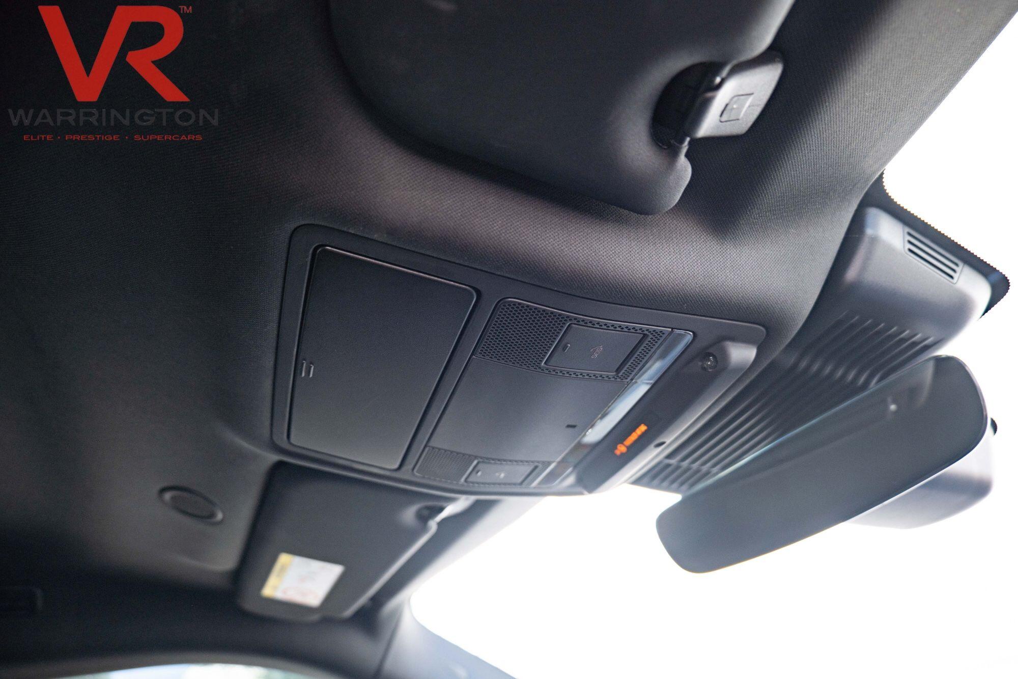 Land Rover Range Rover Evoque view 31