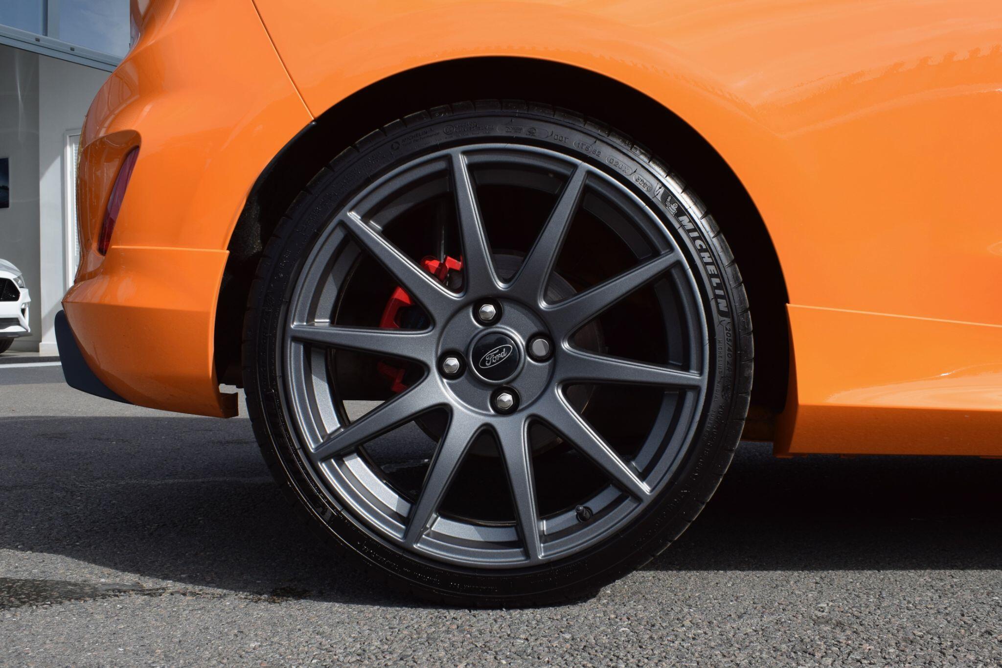 Ford Fiesta view 35
