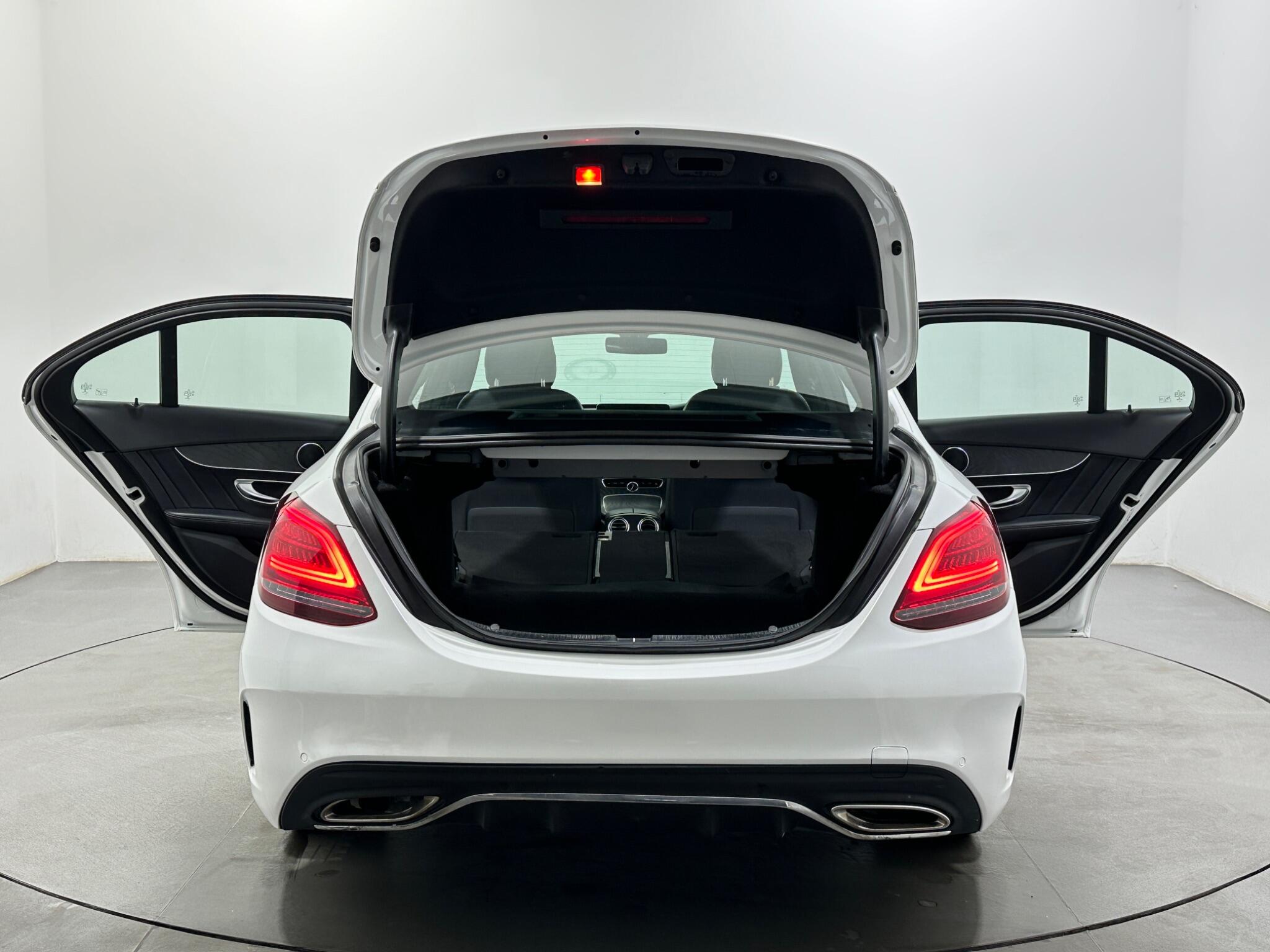 Mercedes-Benz C Class view 45