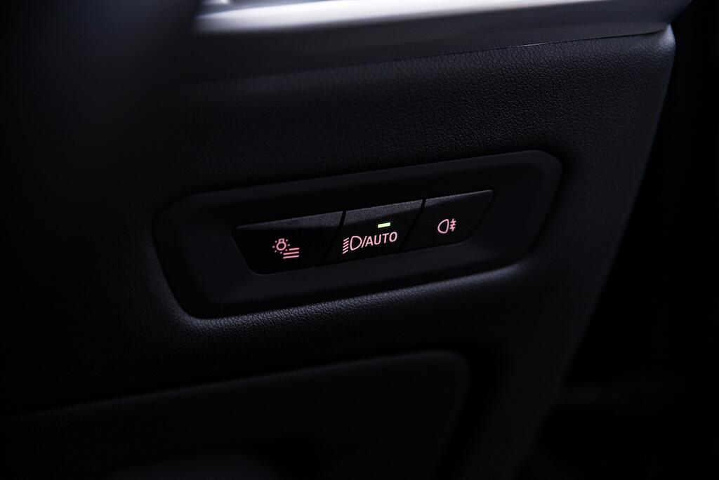 BMW X5 view 26