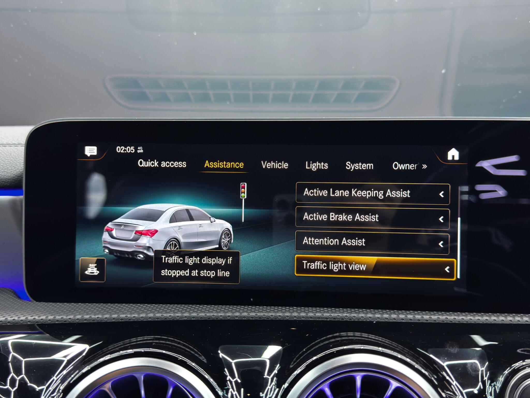 Mercedes-Benz A-Class view 40